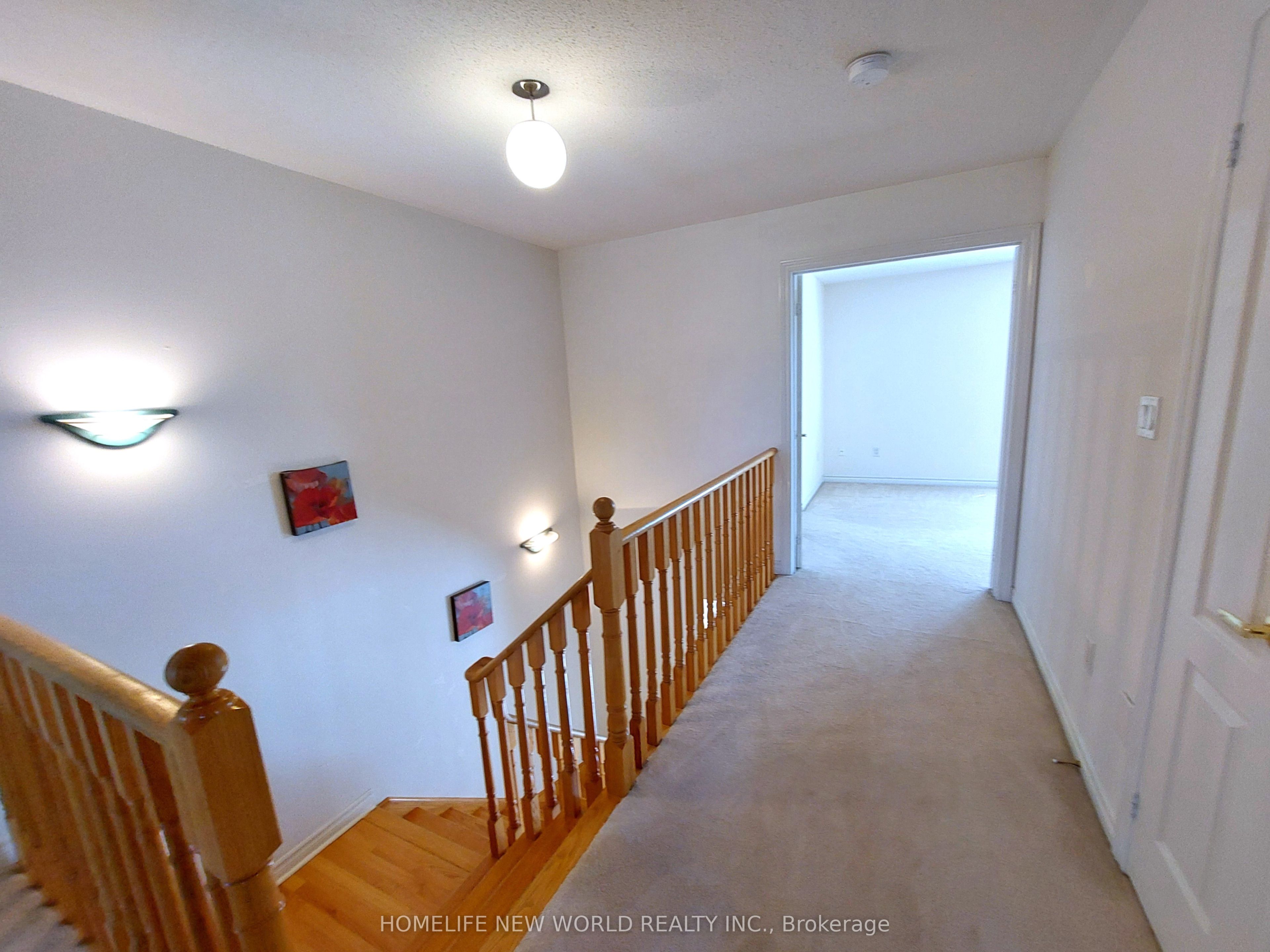 223 Bilbrough St Property Photo 8