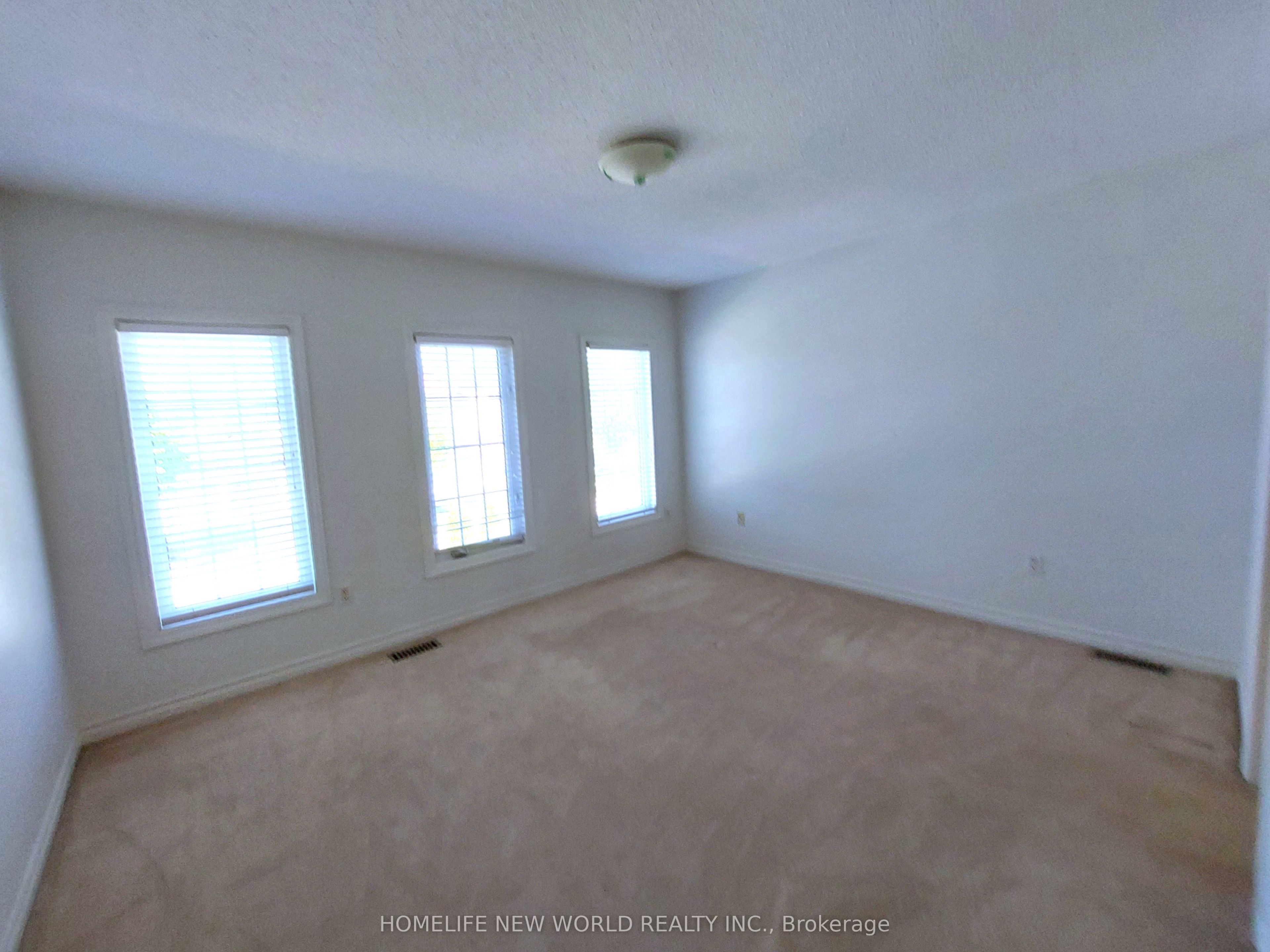 223 Bilbrough St Property Photo 12