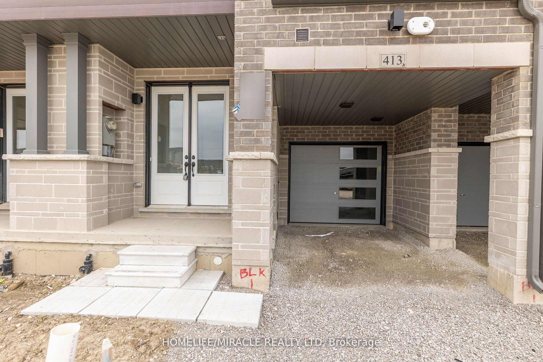 413 Tennant Circle Property Photo 2