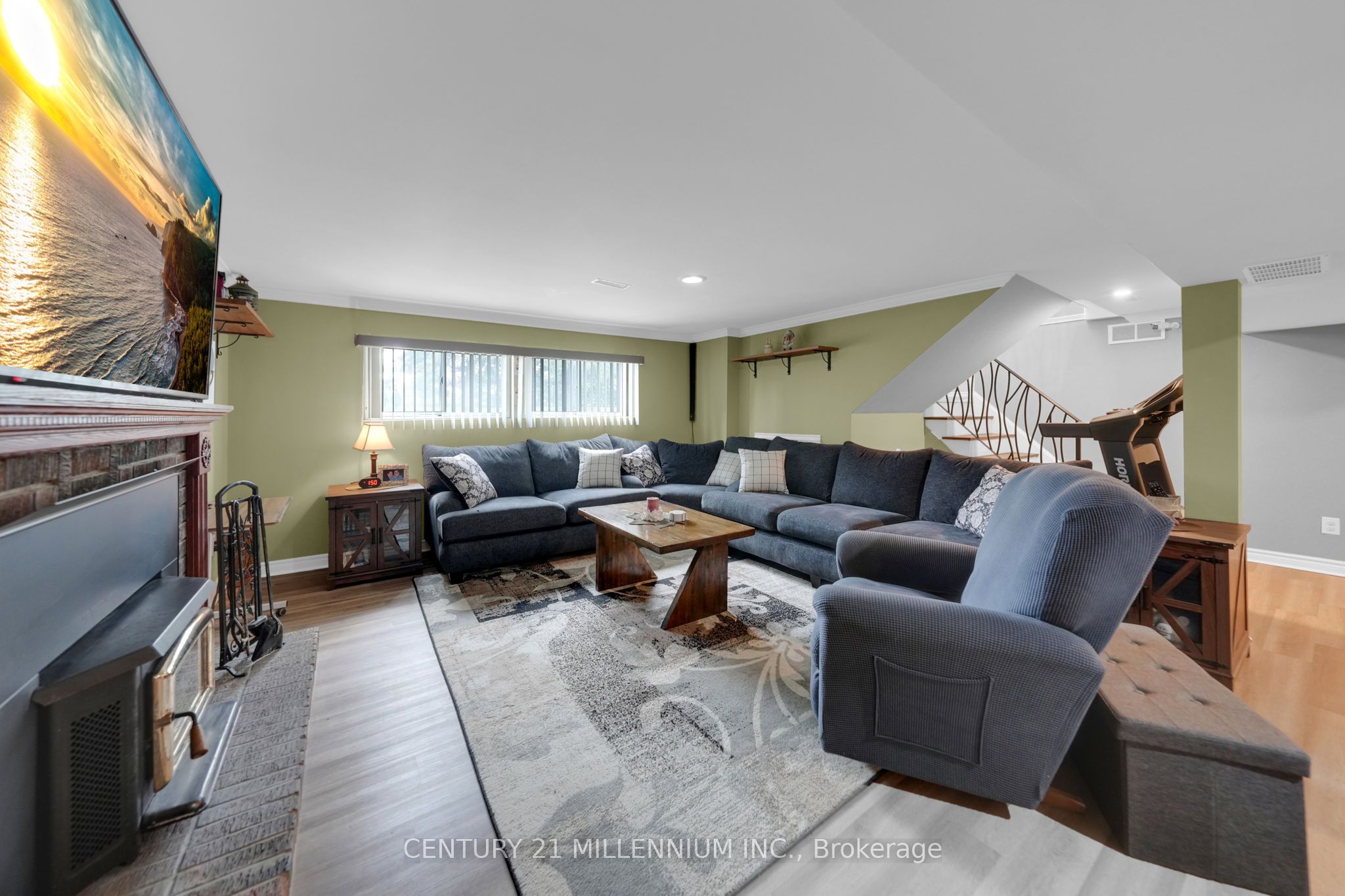 5995 17th Sideroad Property Photo 44
