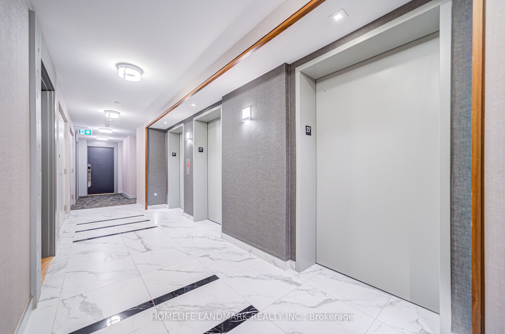 #2709 - 105 Oneida Crescent Property Photo 4