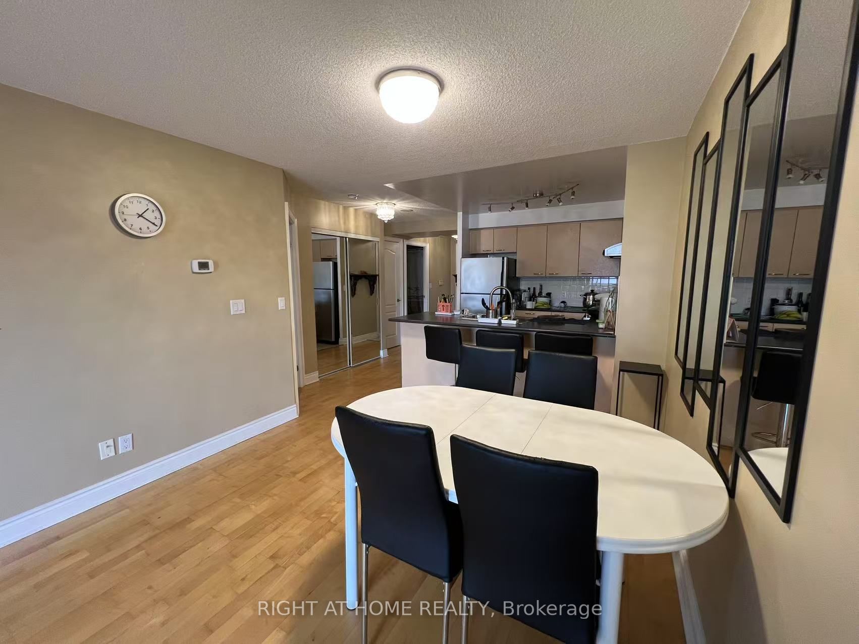 51 Saddlecreek Dr Property Photo 8
