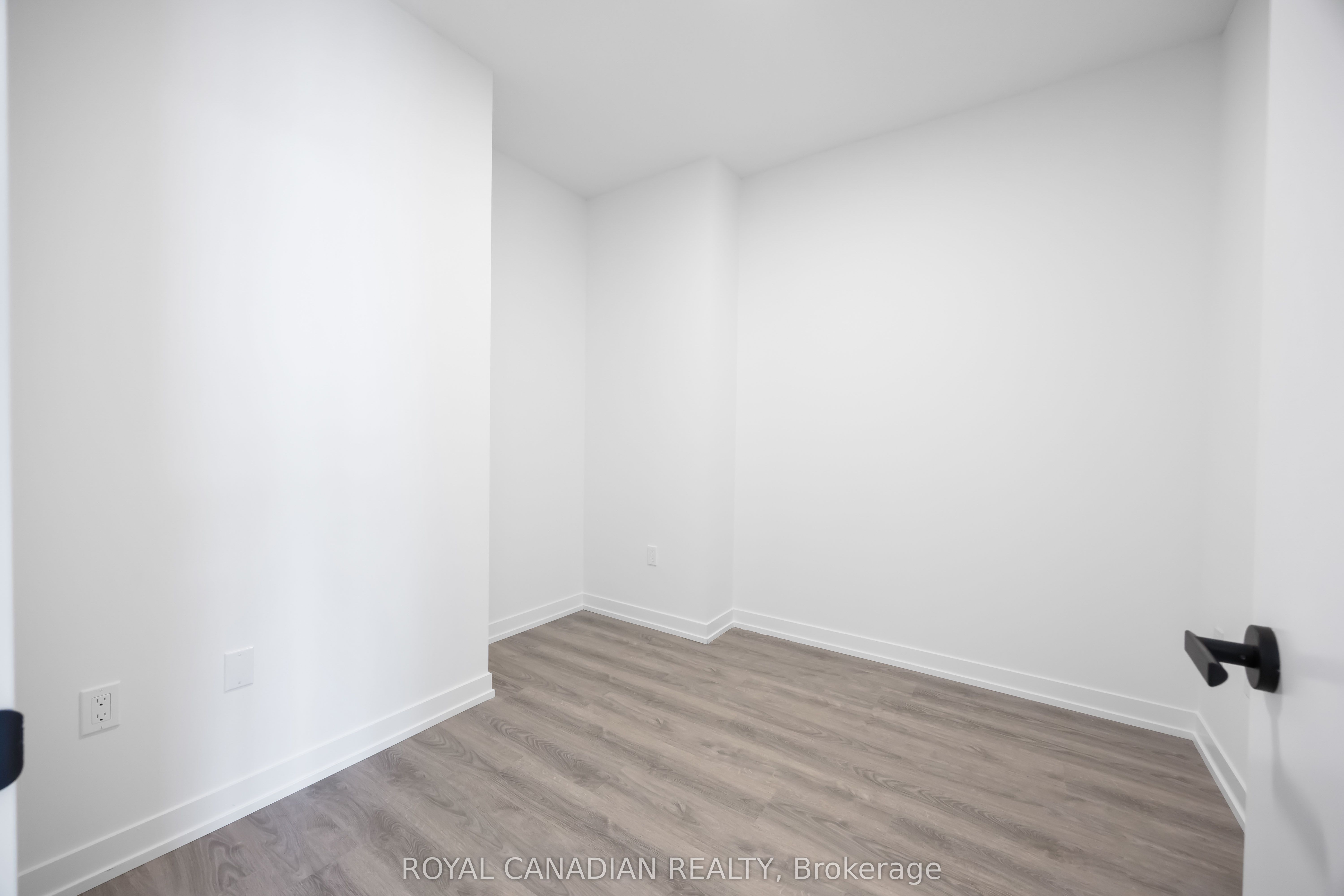 #5007 - 195 Commerce Street Property Photo 16