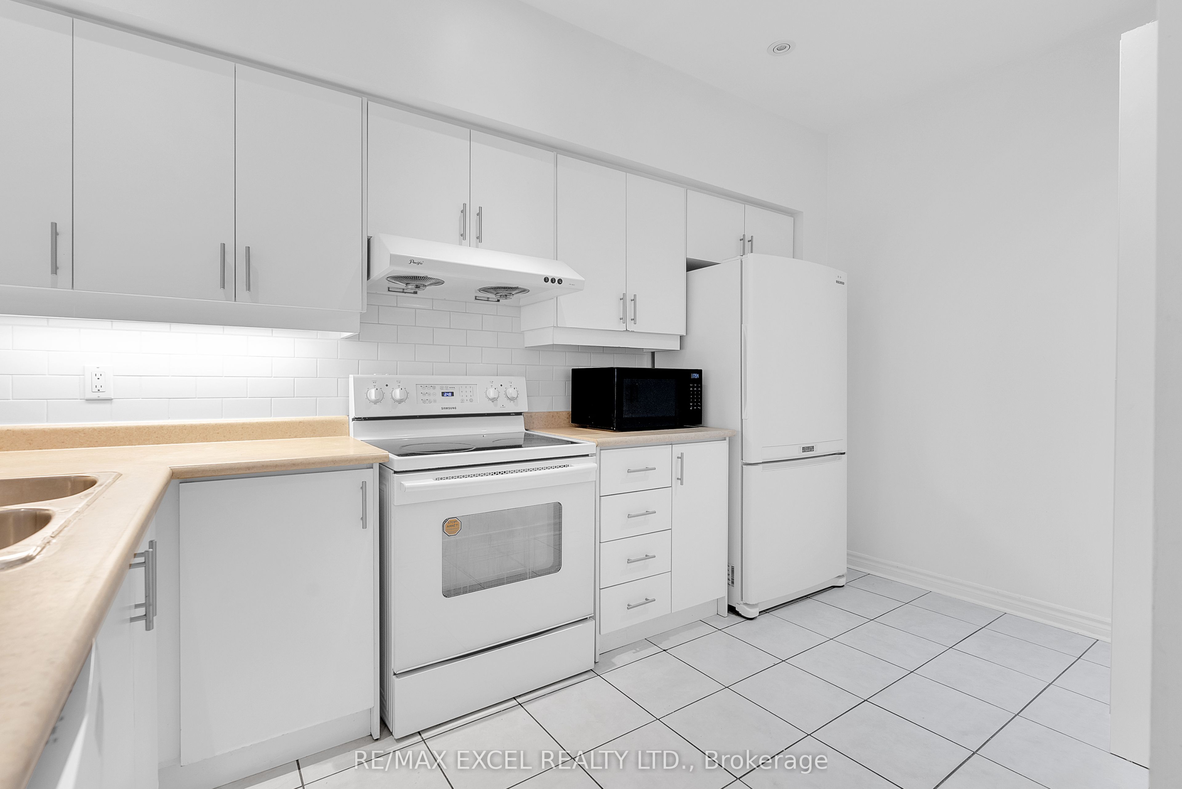 23 St Moritz Way Property Photo 10