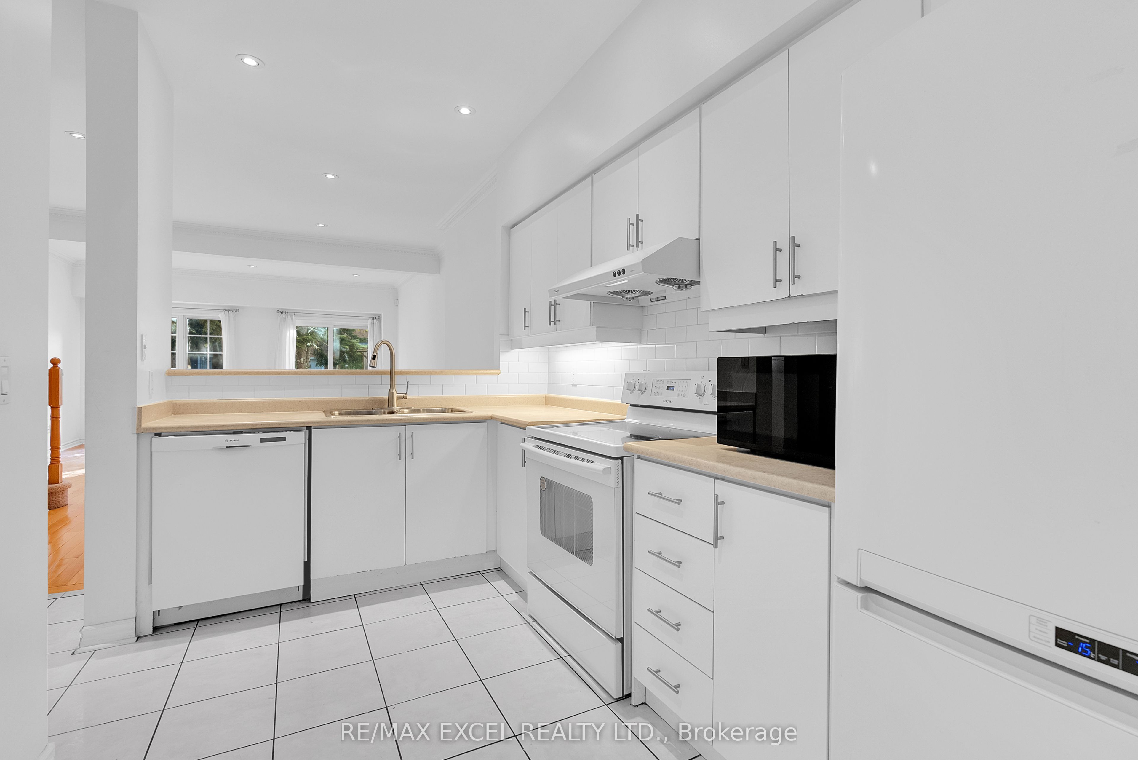 23 St Moritz Way Property Photo 11