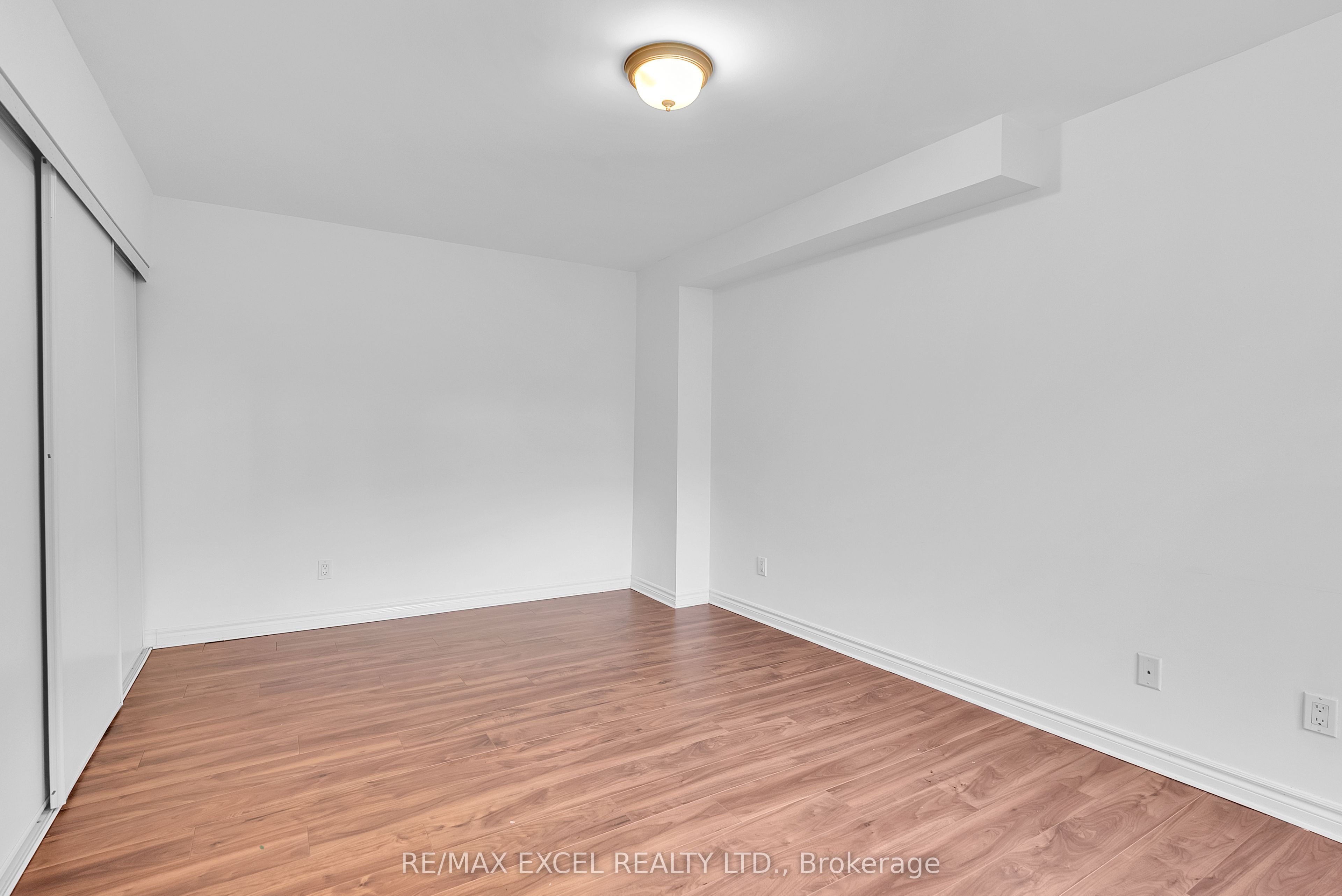 23 St Moritz Way Property Photo 26