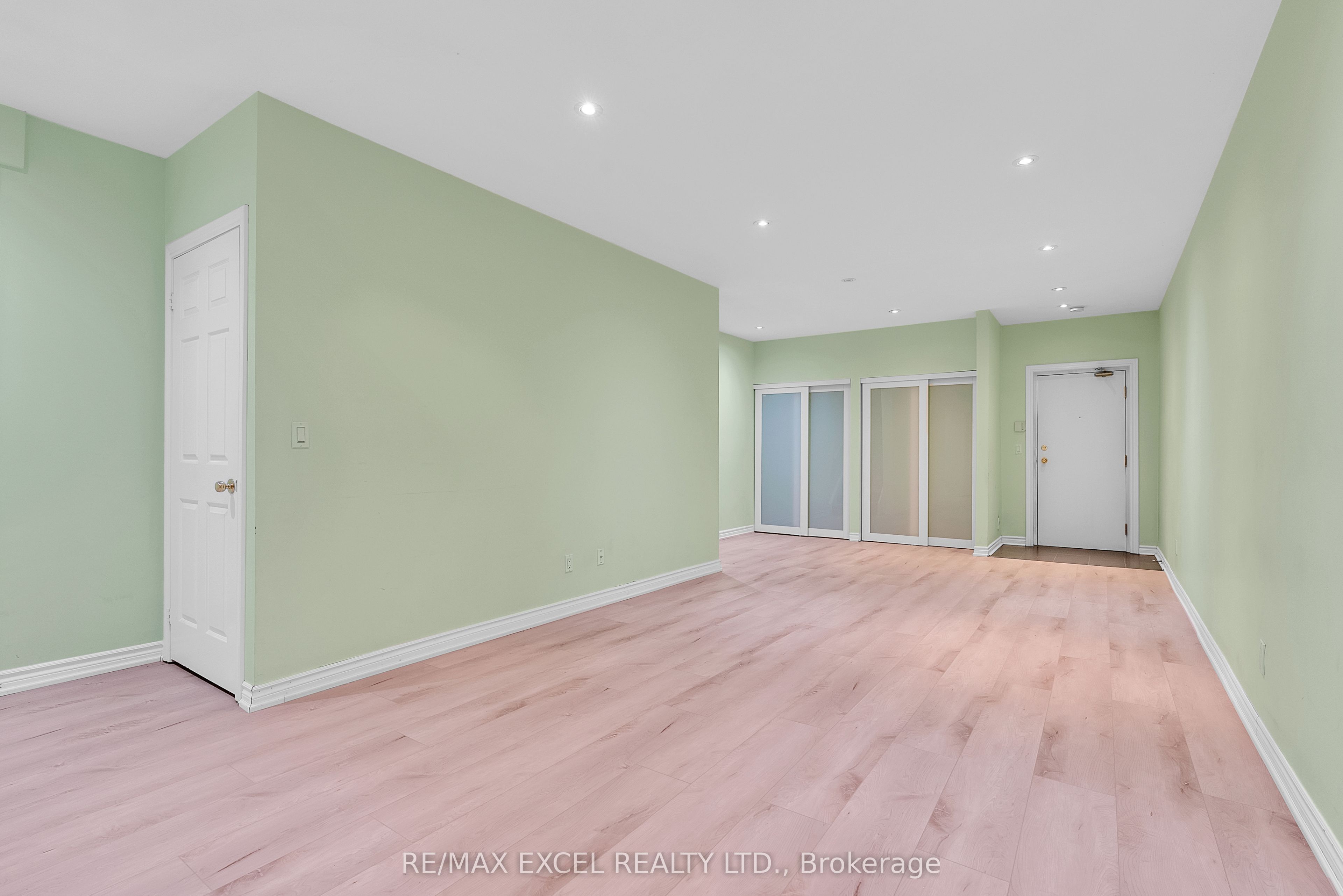 23 St Moritz Way Property Photo 32