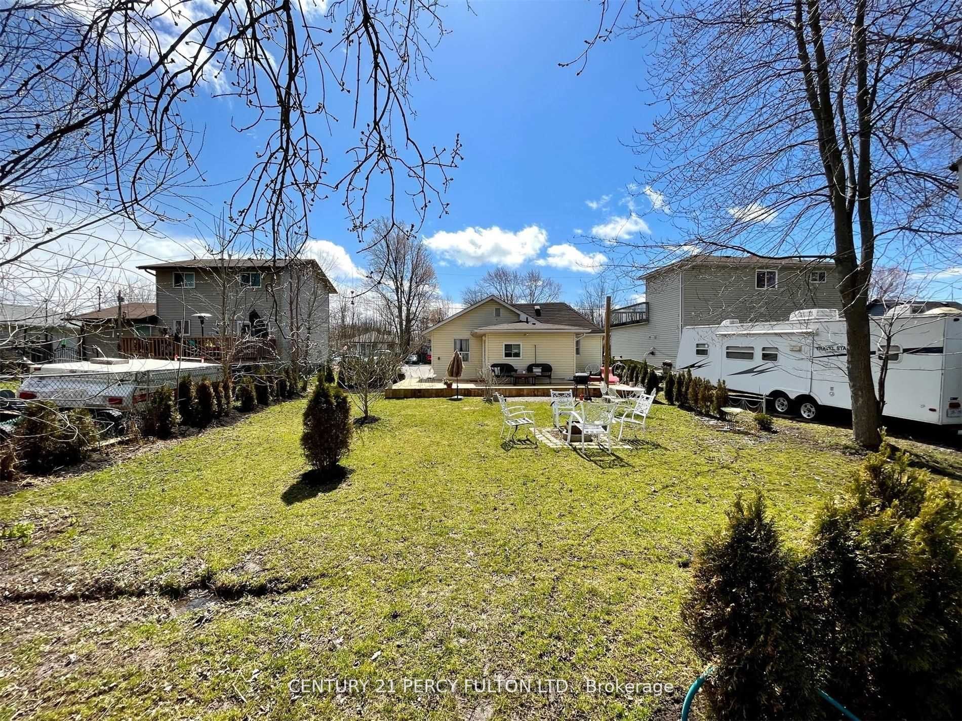 190 Beach Rd Property Photo 16