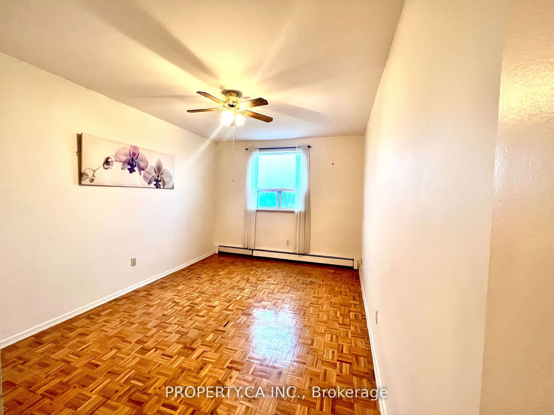 67 Richmond Street 608 Property Photo 5