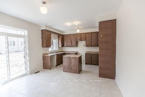 1195 Atkins Dr Property Photo 4