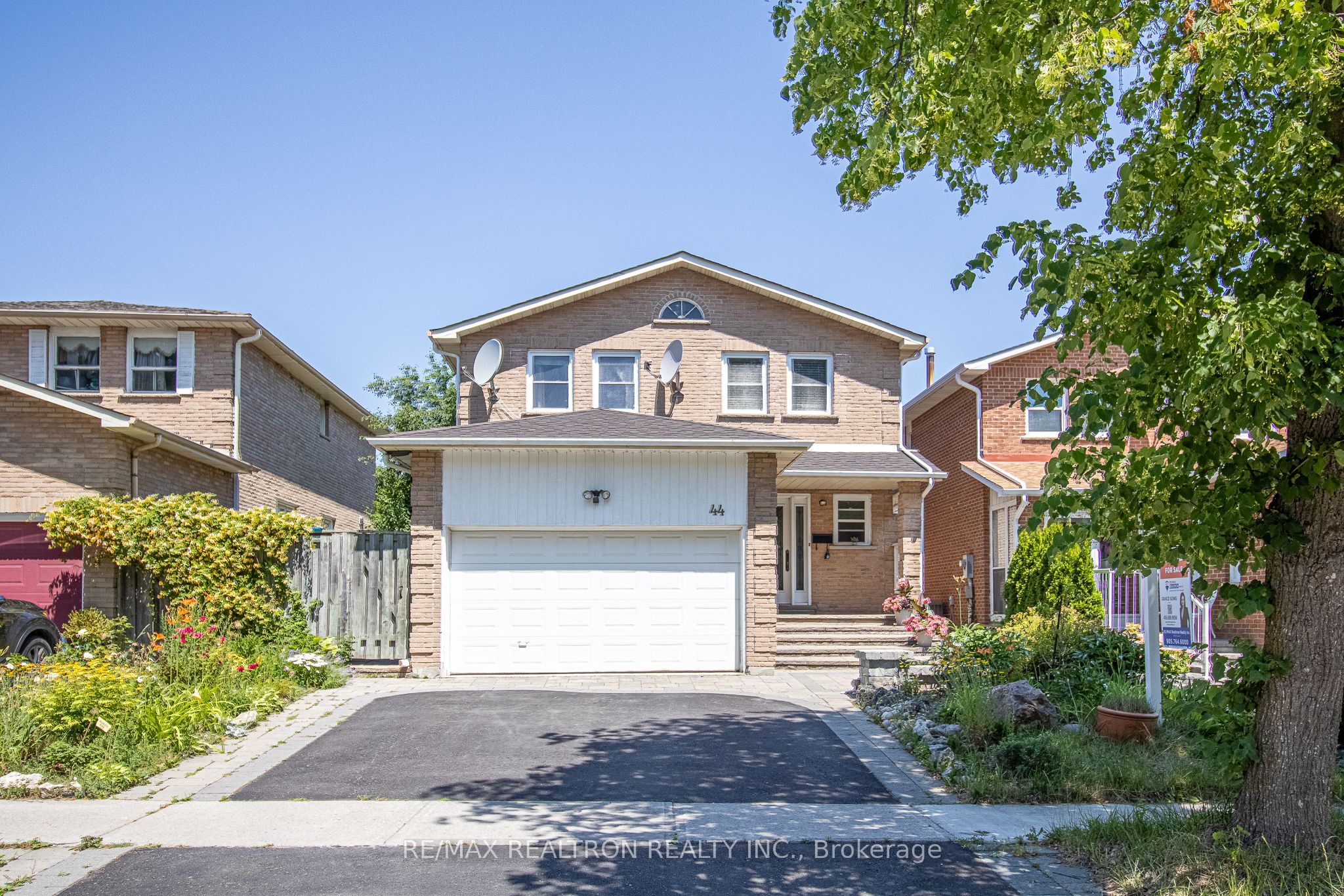 44 Graham Crescent Property Photo 1