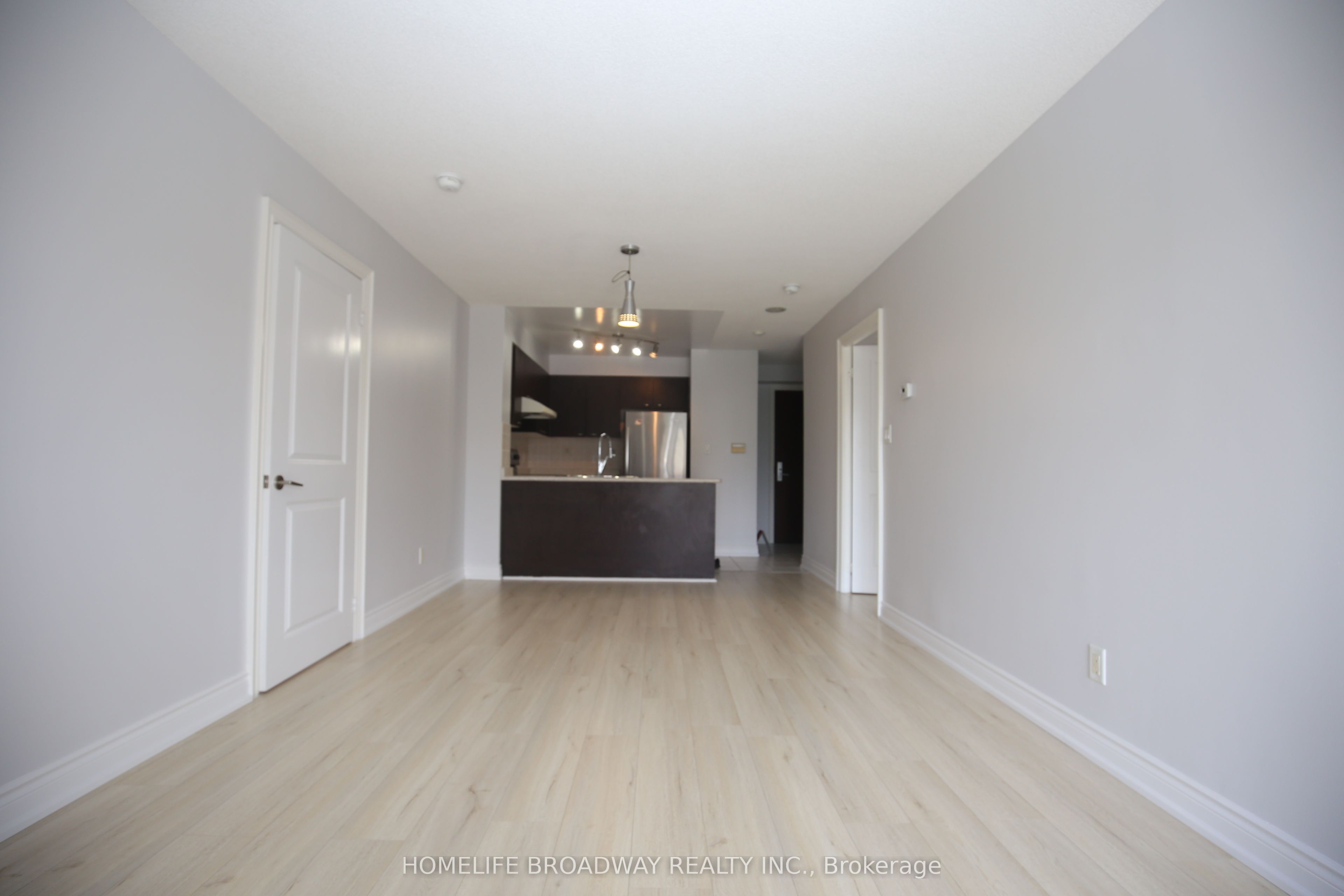 88 Times Ave Property Photo 6