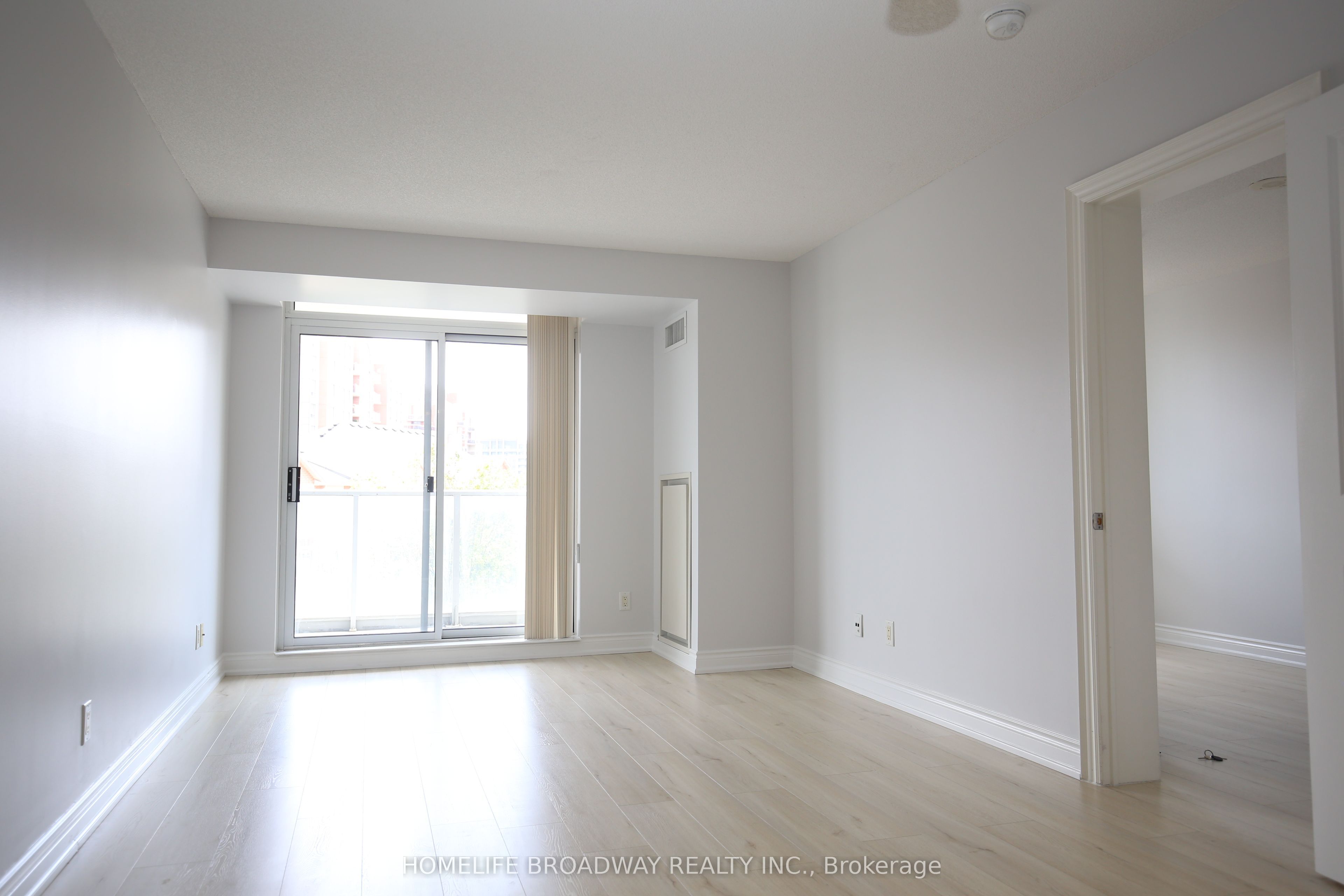 88 Times Ave Property Photo 7