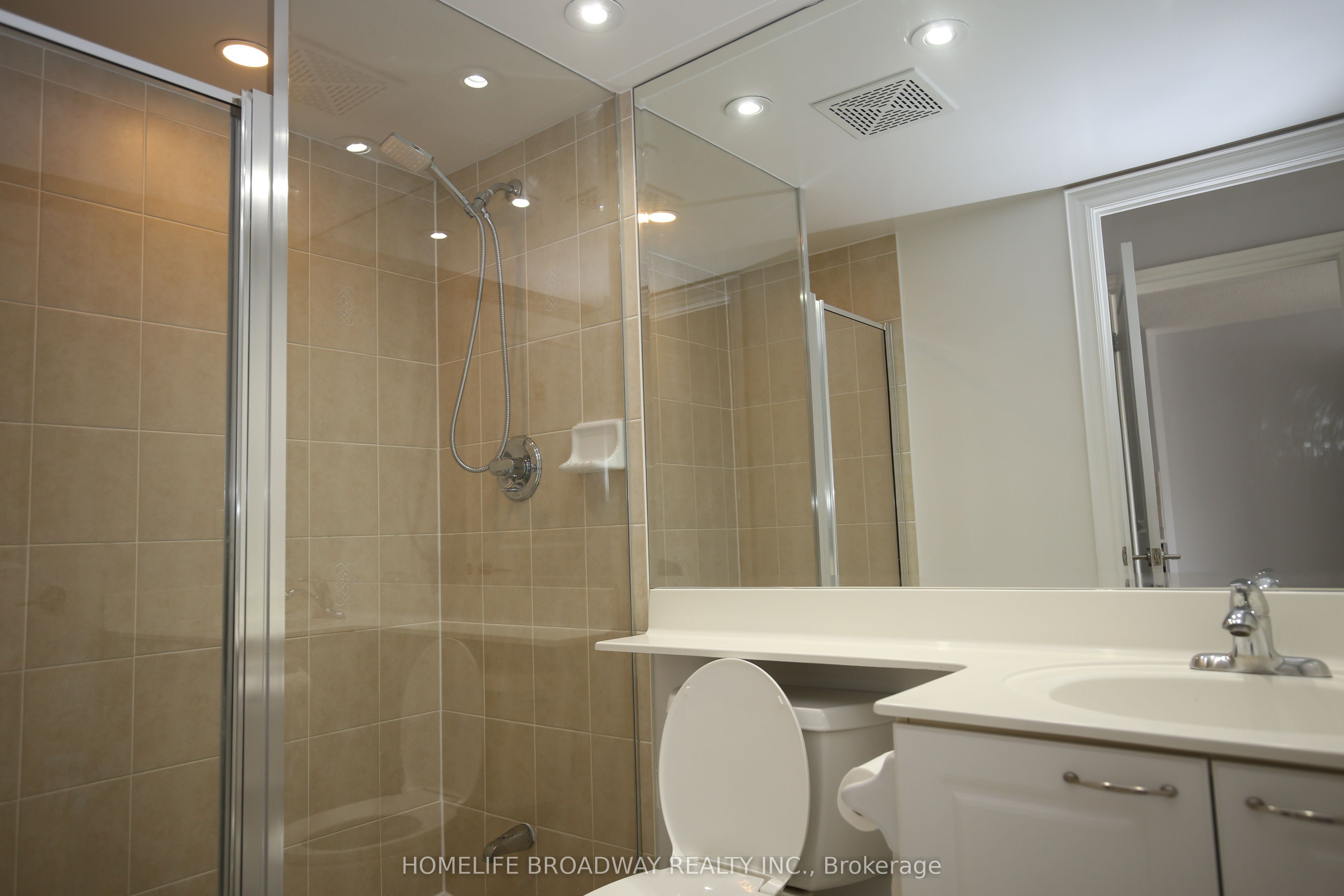 88 Times Ave Property Photo 8