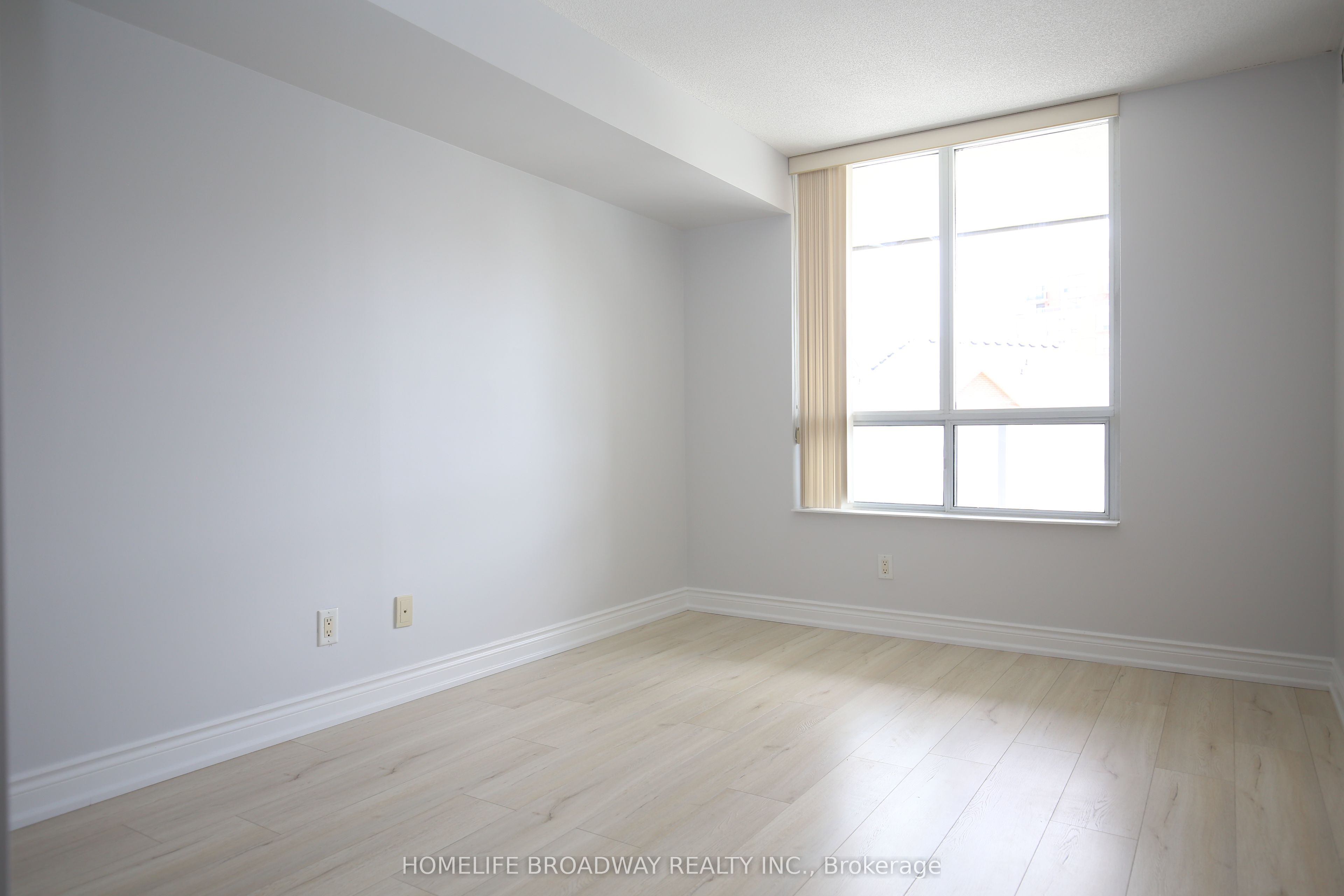 88 Times Ave Property Photo 10