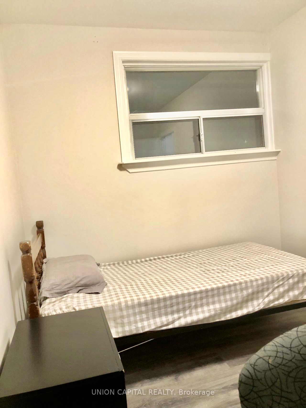 #main - 338 Taylor Mills Drive Property Photo 10