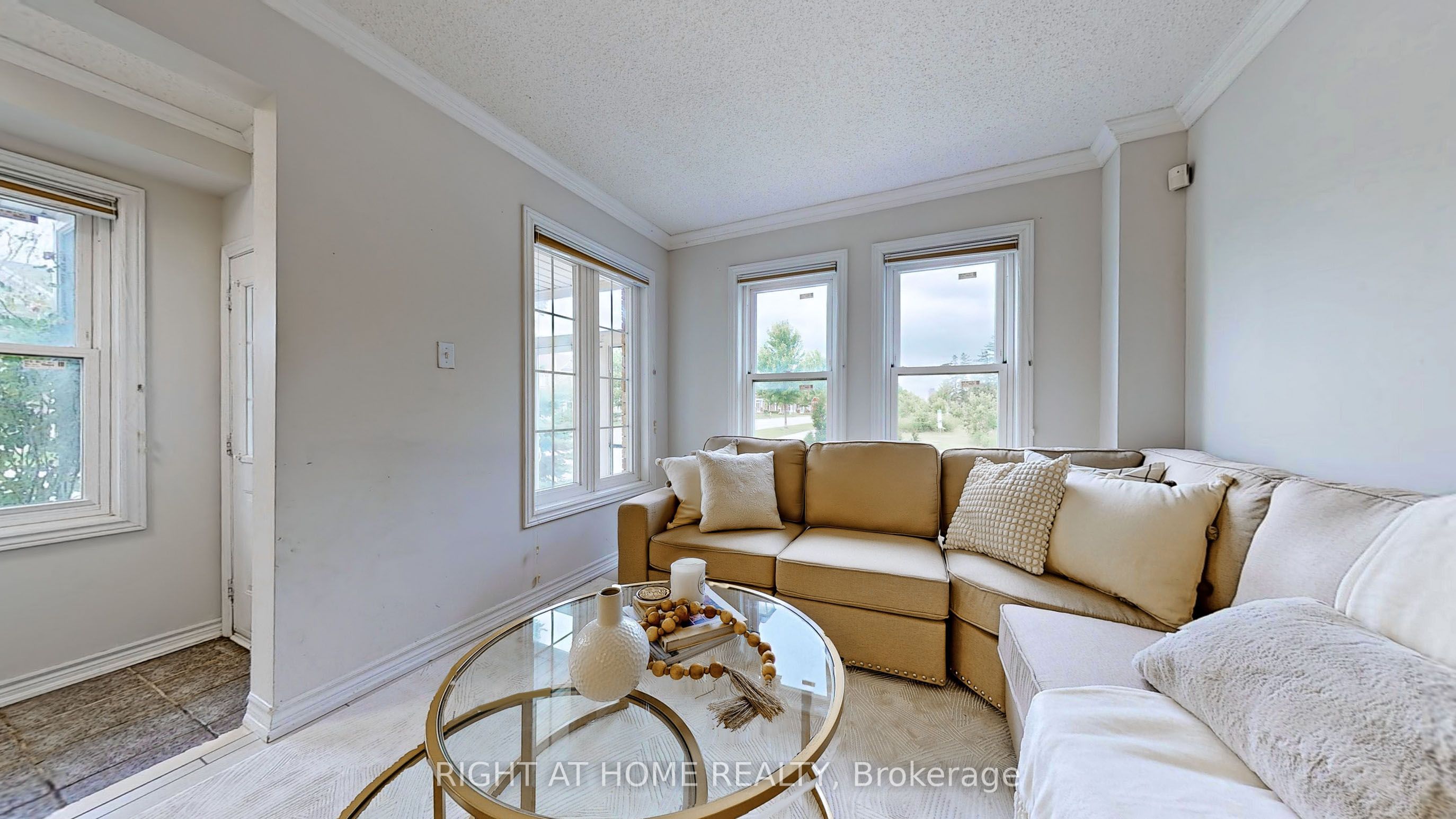 1 Ray Street Property Photo 9