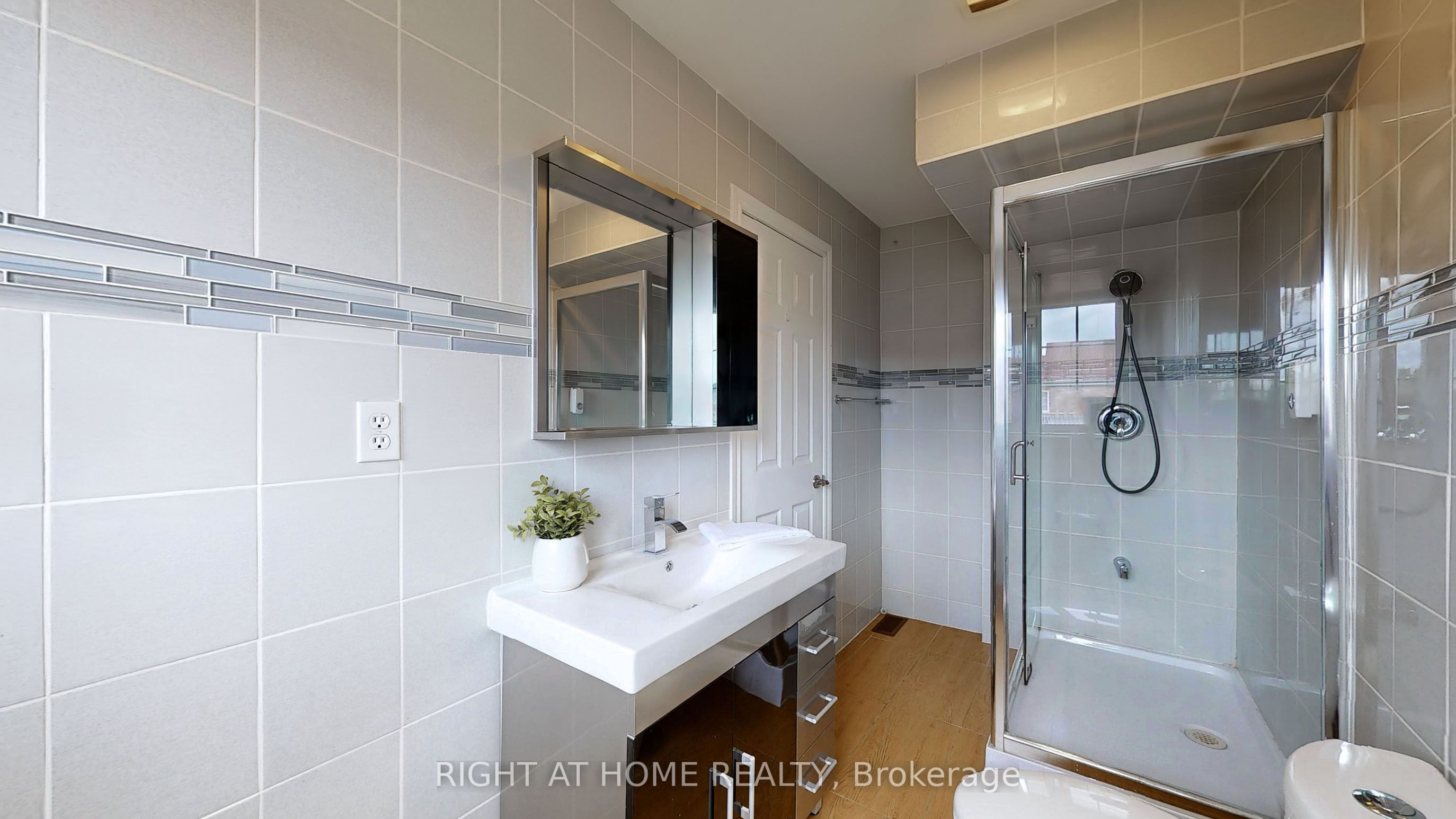 1 Ray Street Property Photo 34