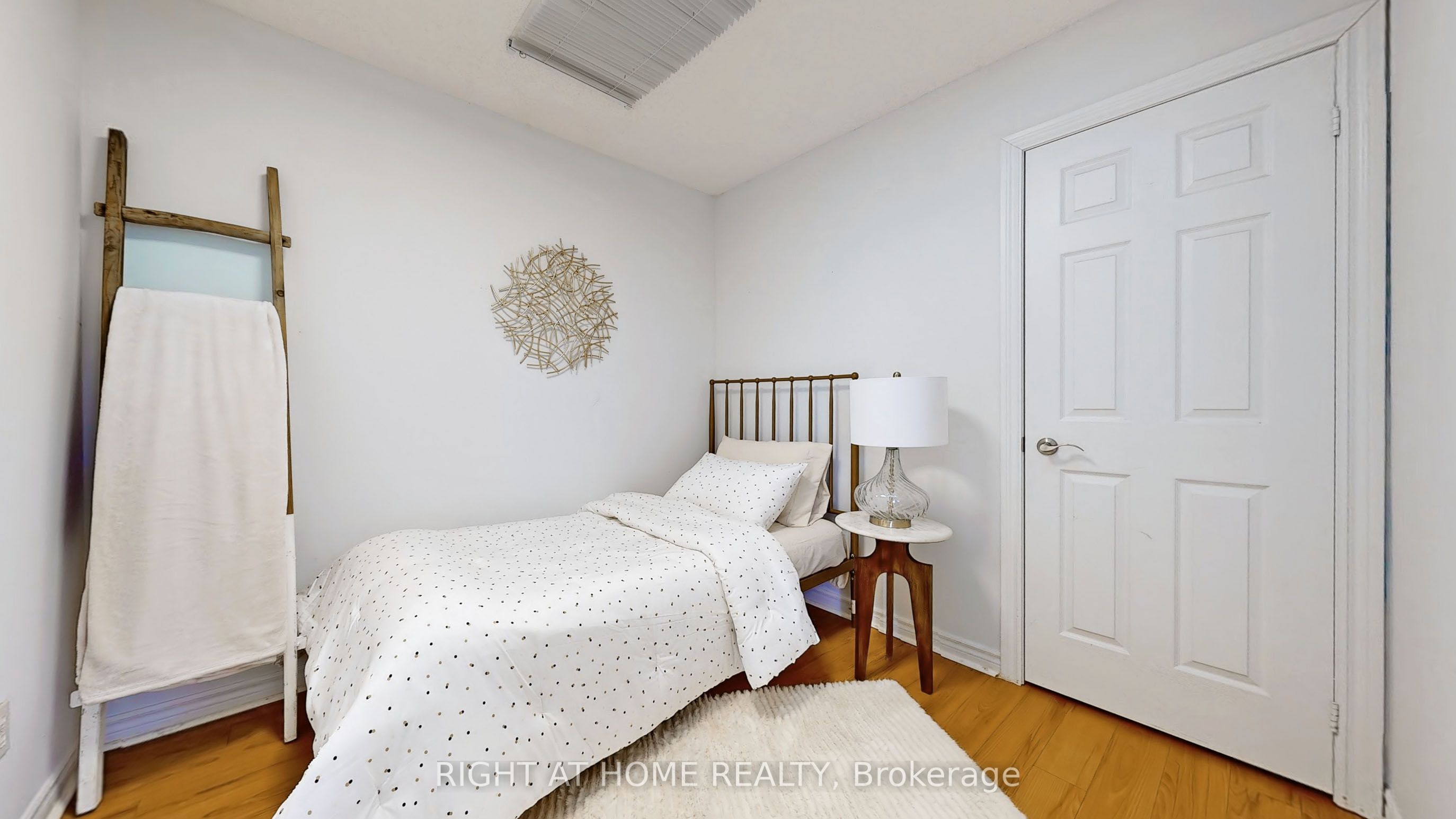 1 Ray Street Property Photo 37