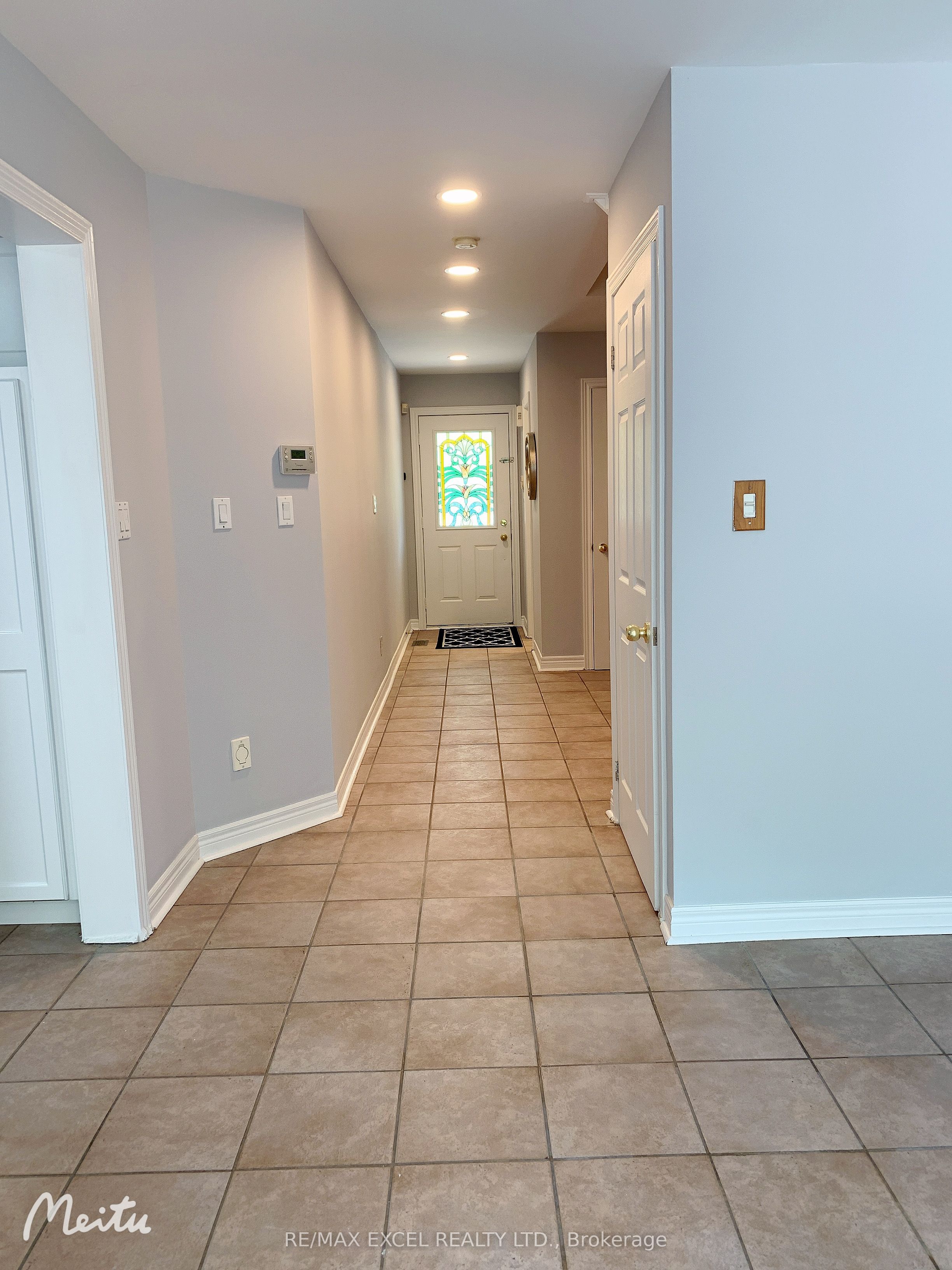 205 Kimono Cres Property Photo 2