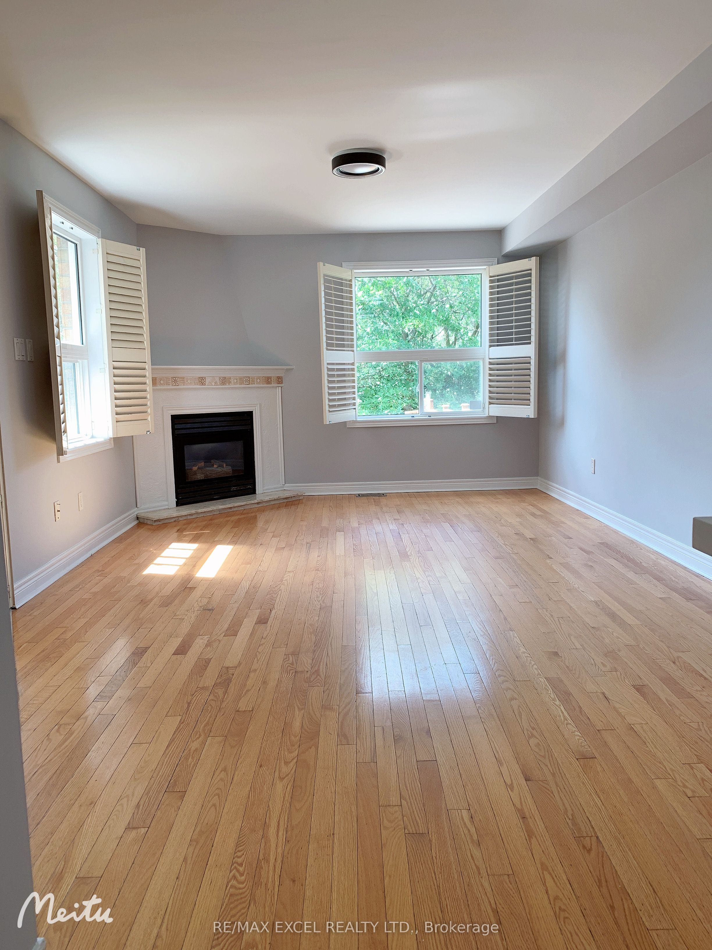 205 Kimono Cres Property Photo 6