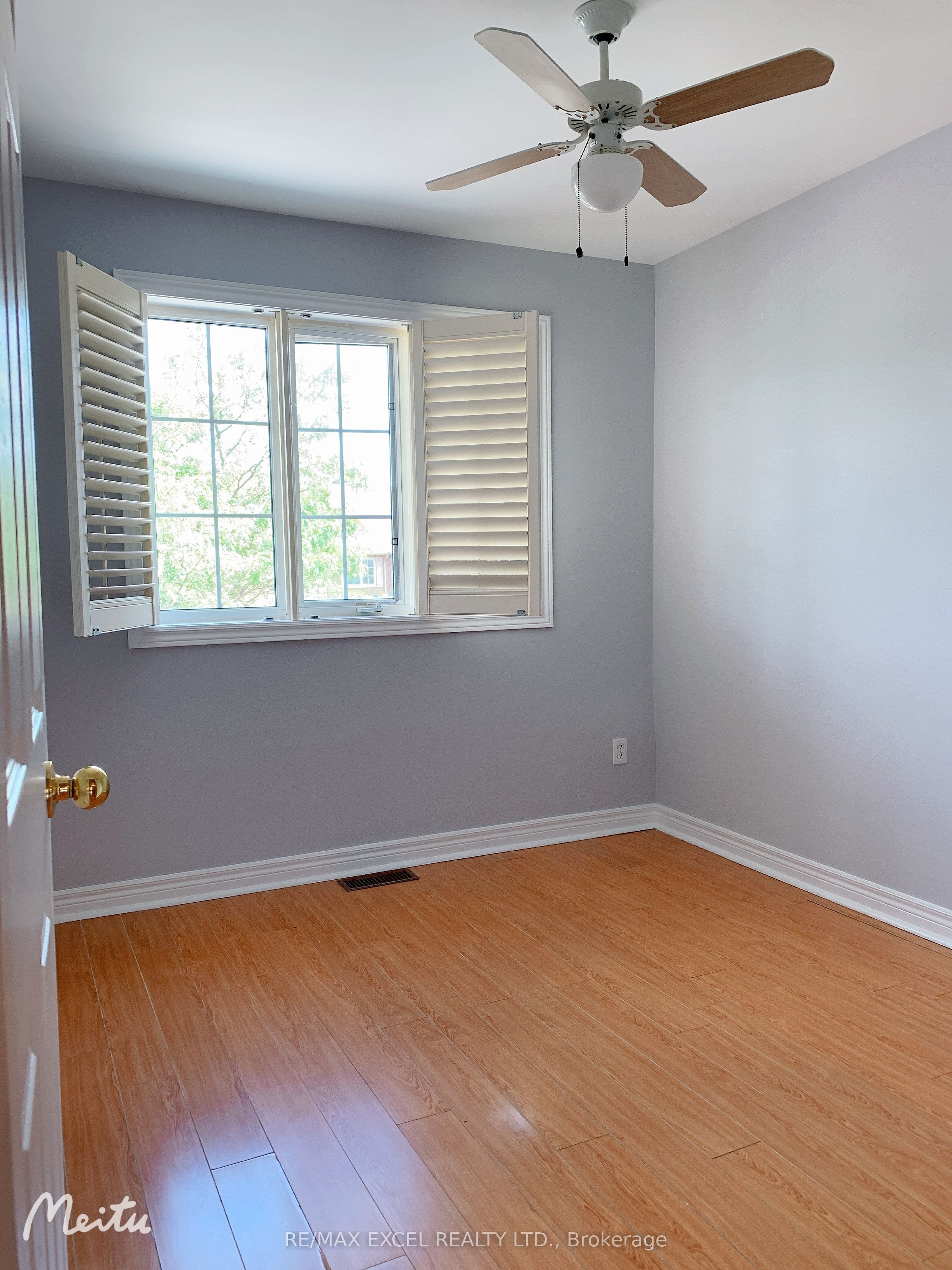 205 Kimono Cres Property Photo 16