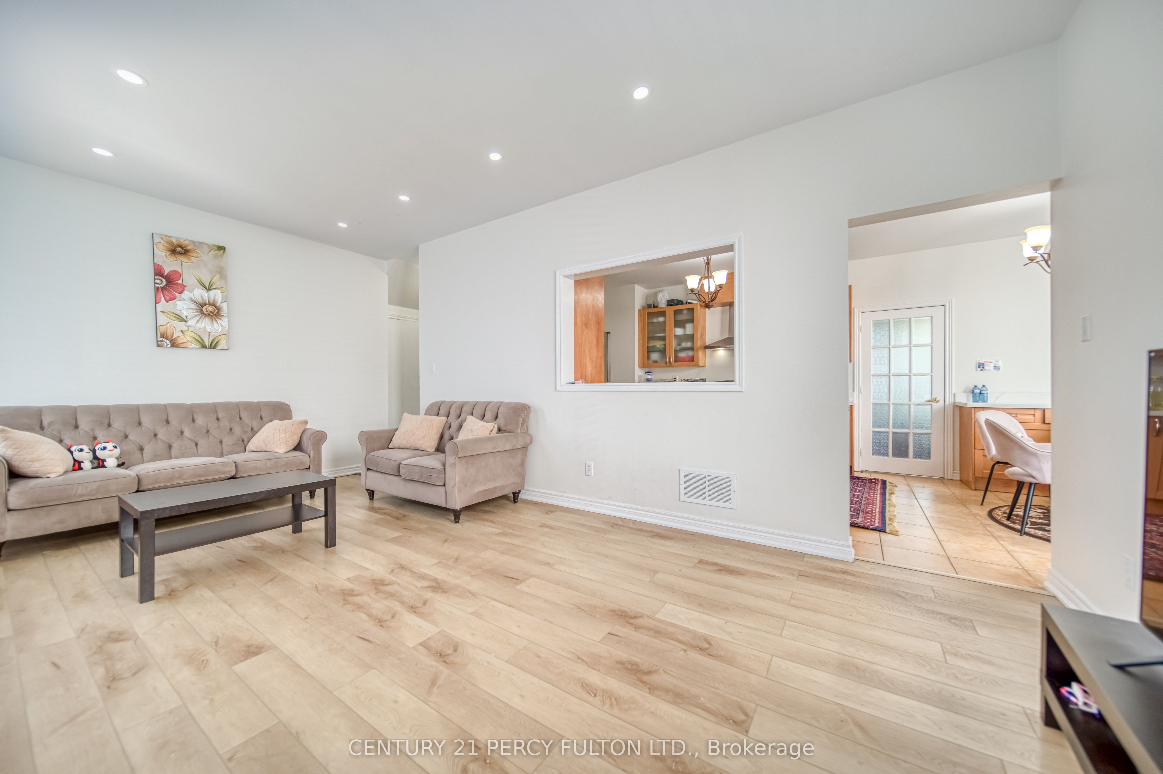38 Milroy Lane Property Photo 13