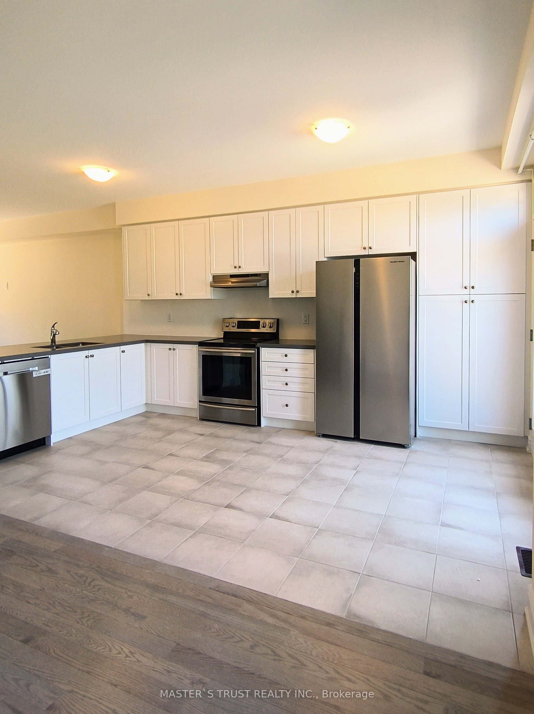 45 Elgin Court Property Photo 7