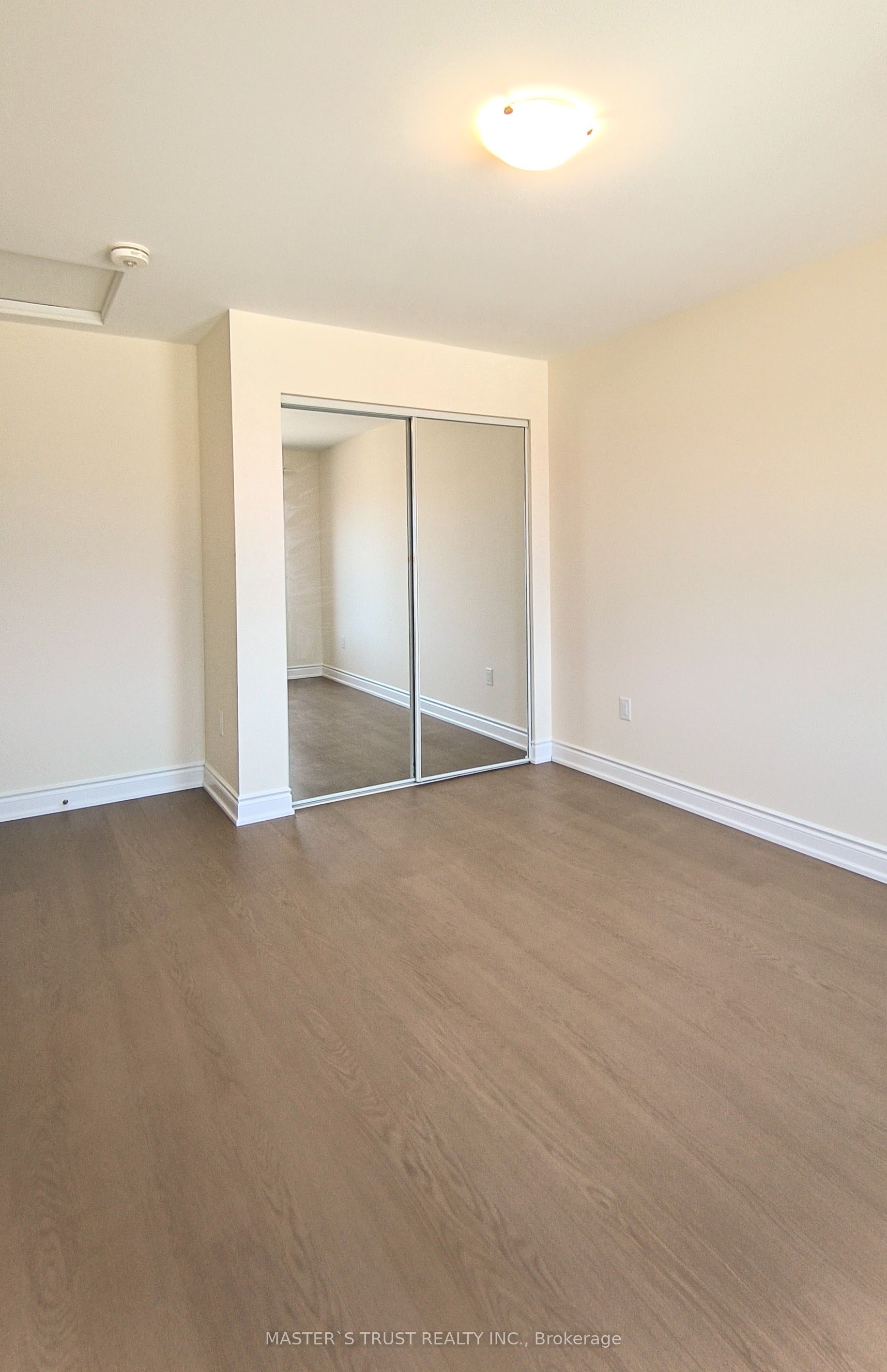 45 Elgin Court Property Photo 26