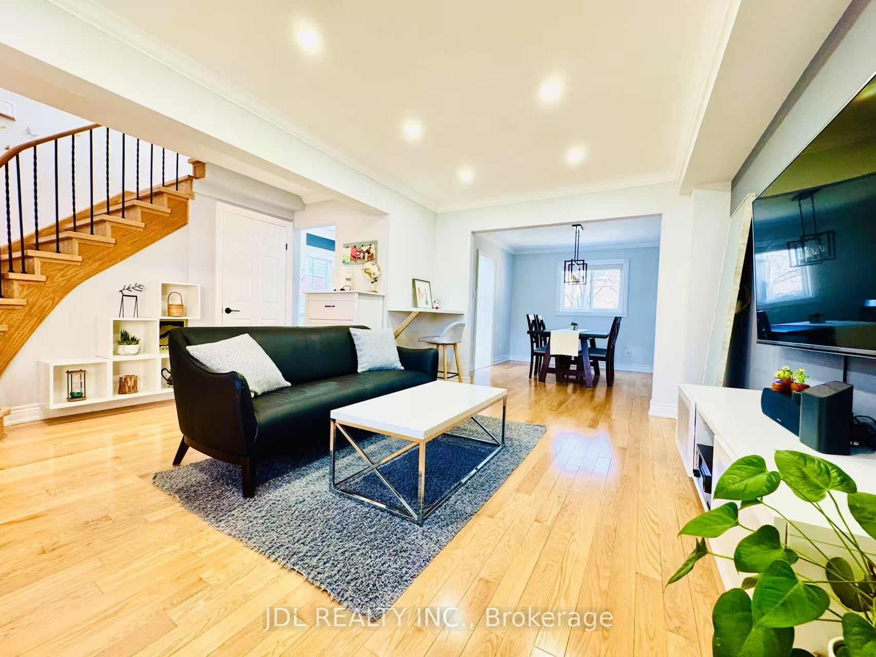108 Nightstar Drive Property Photo 3