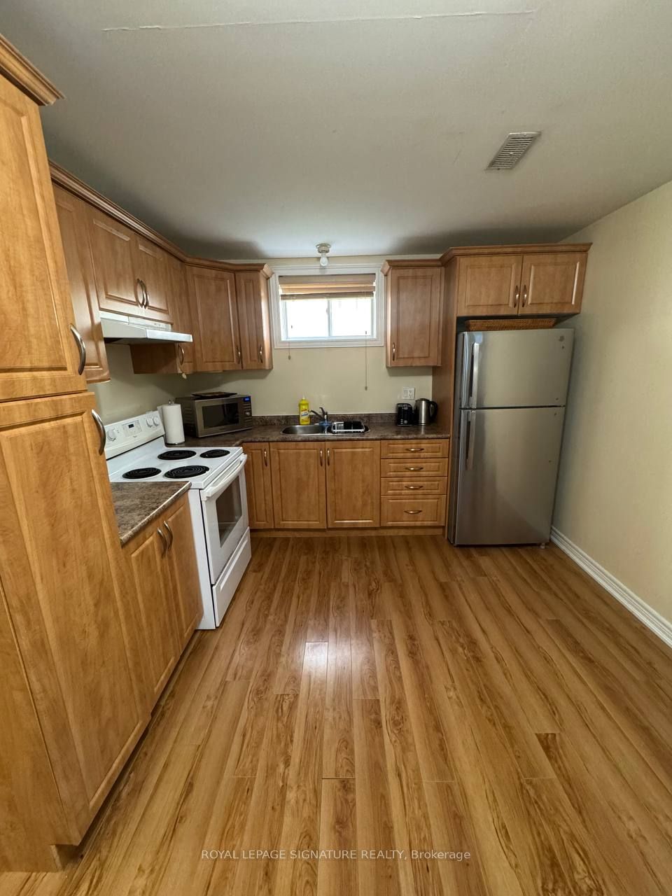 #basement - 62 Canterbury Court Property Photo 6