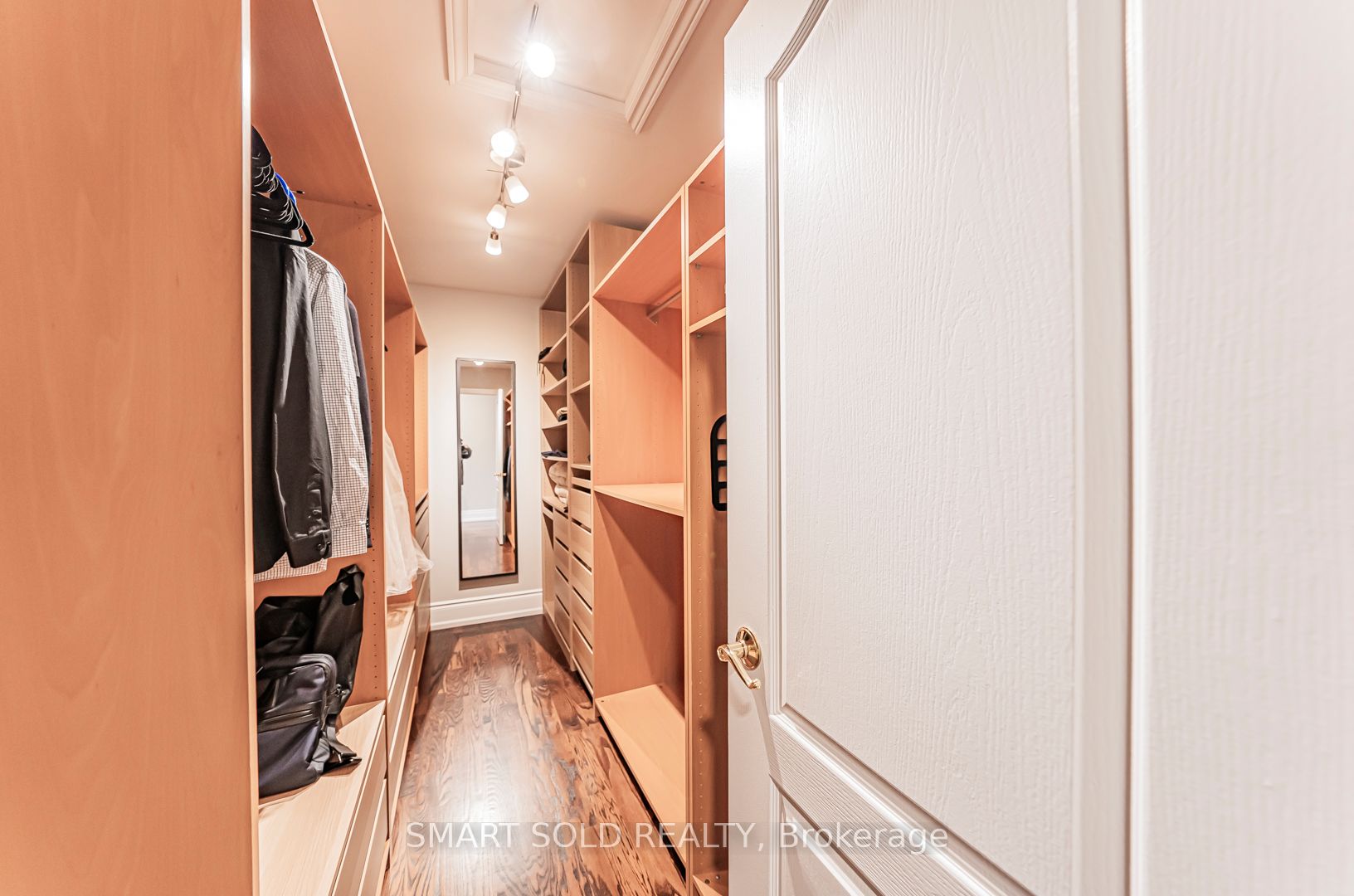 146 Larratt Lane Property Photo 33