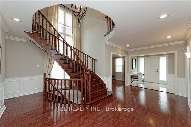 22 Hillholm Boulevard Property Photo 6