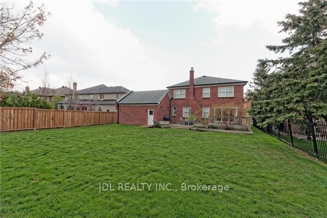 22 Hillholm Boulevard Property Photo 19