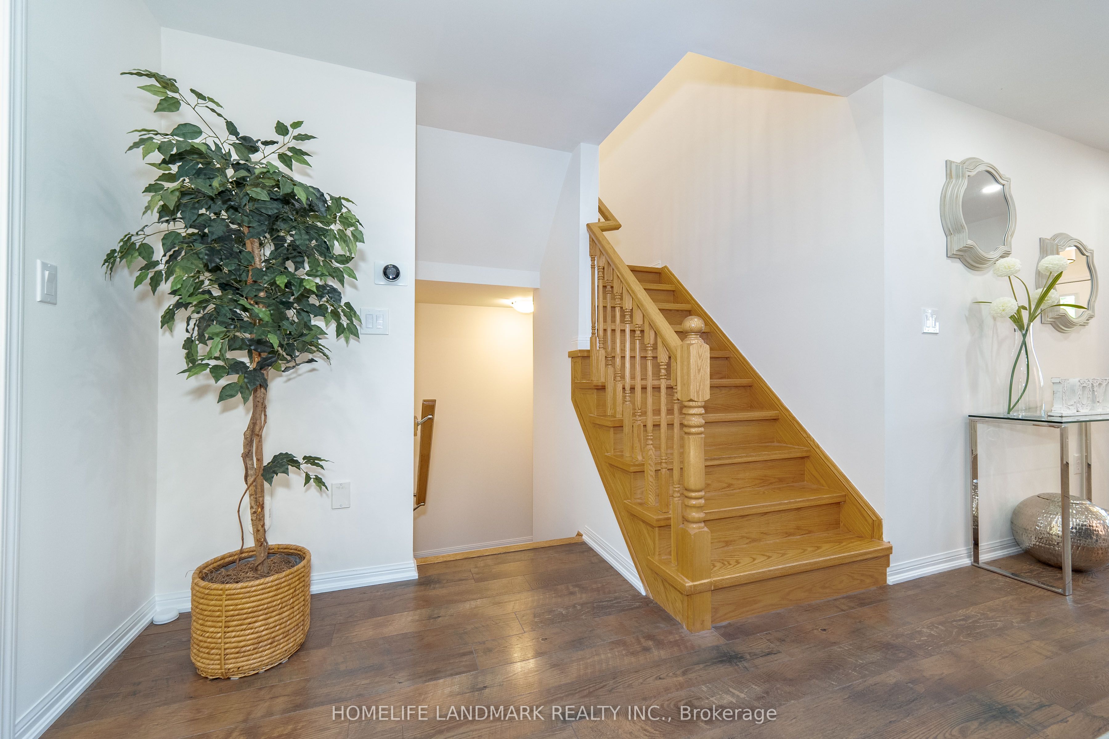 139 Dougherty Cres Property Photo 6