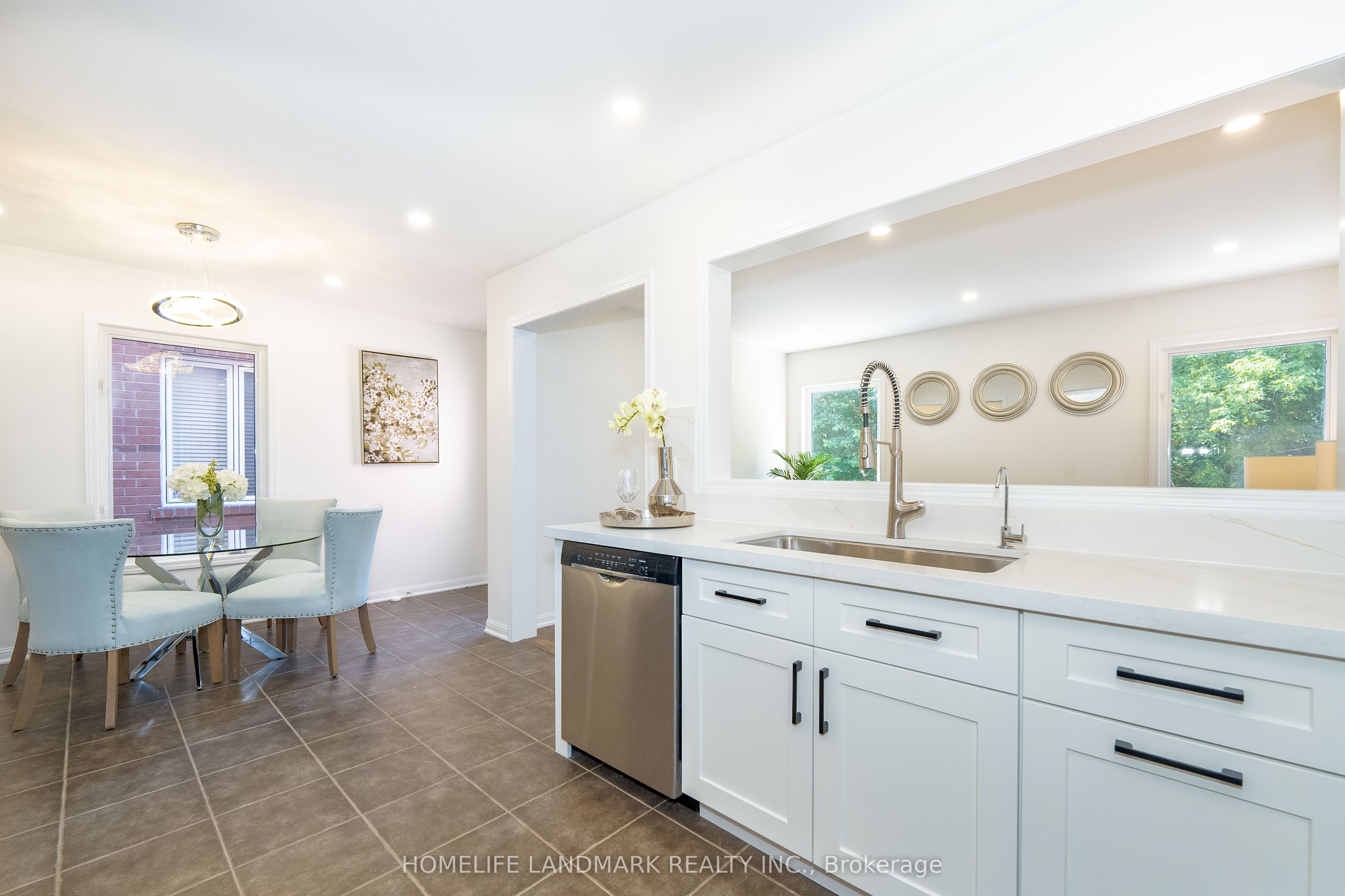 139 Dougherty Cres Property Photo 12