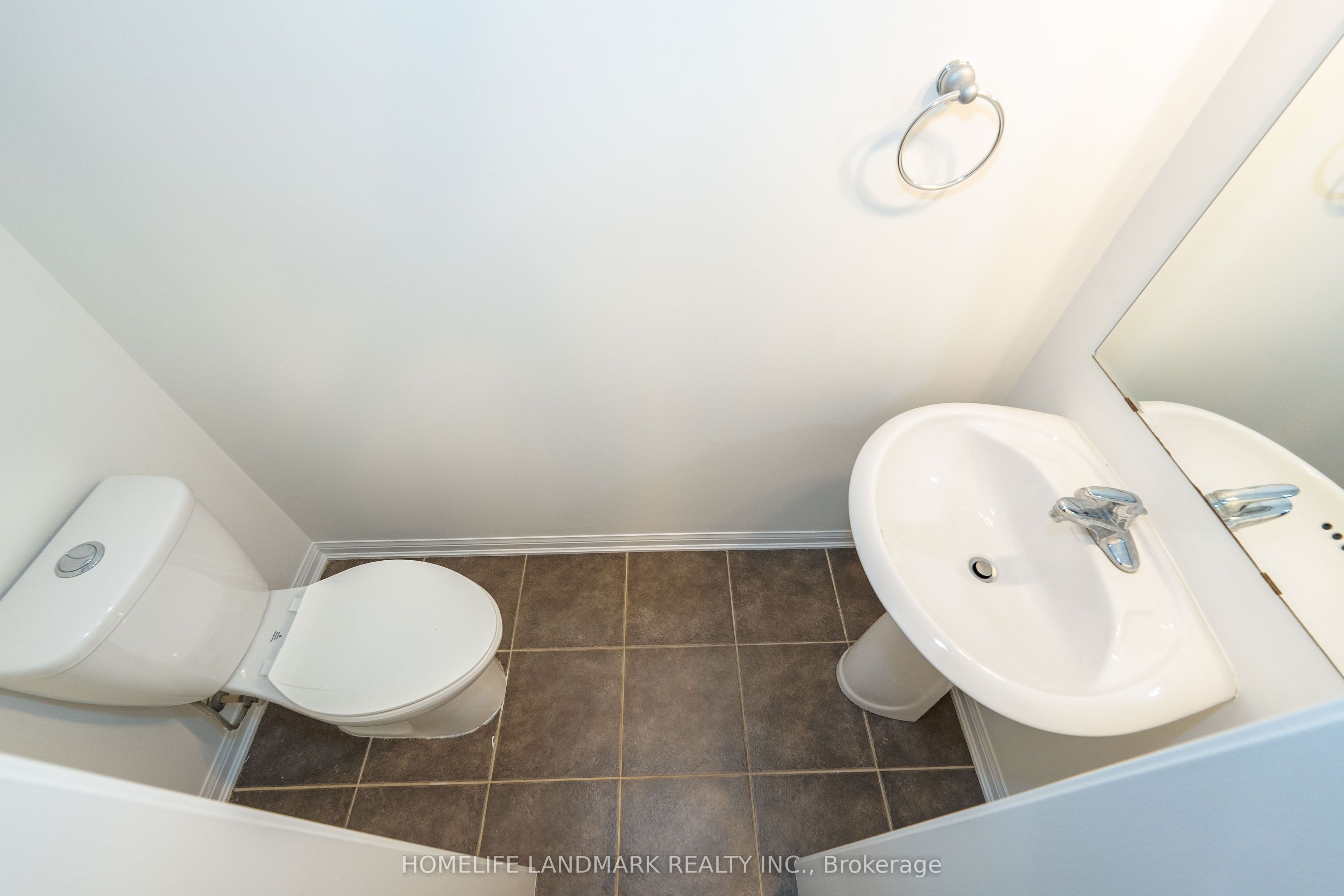 139 Dougherty Cres Property Photo 17