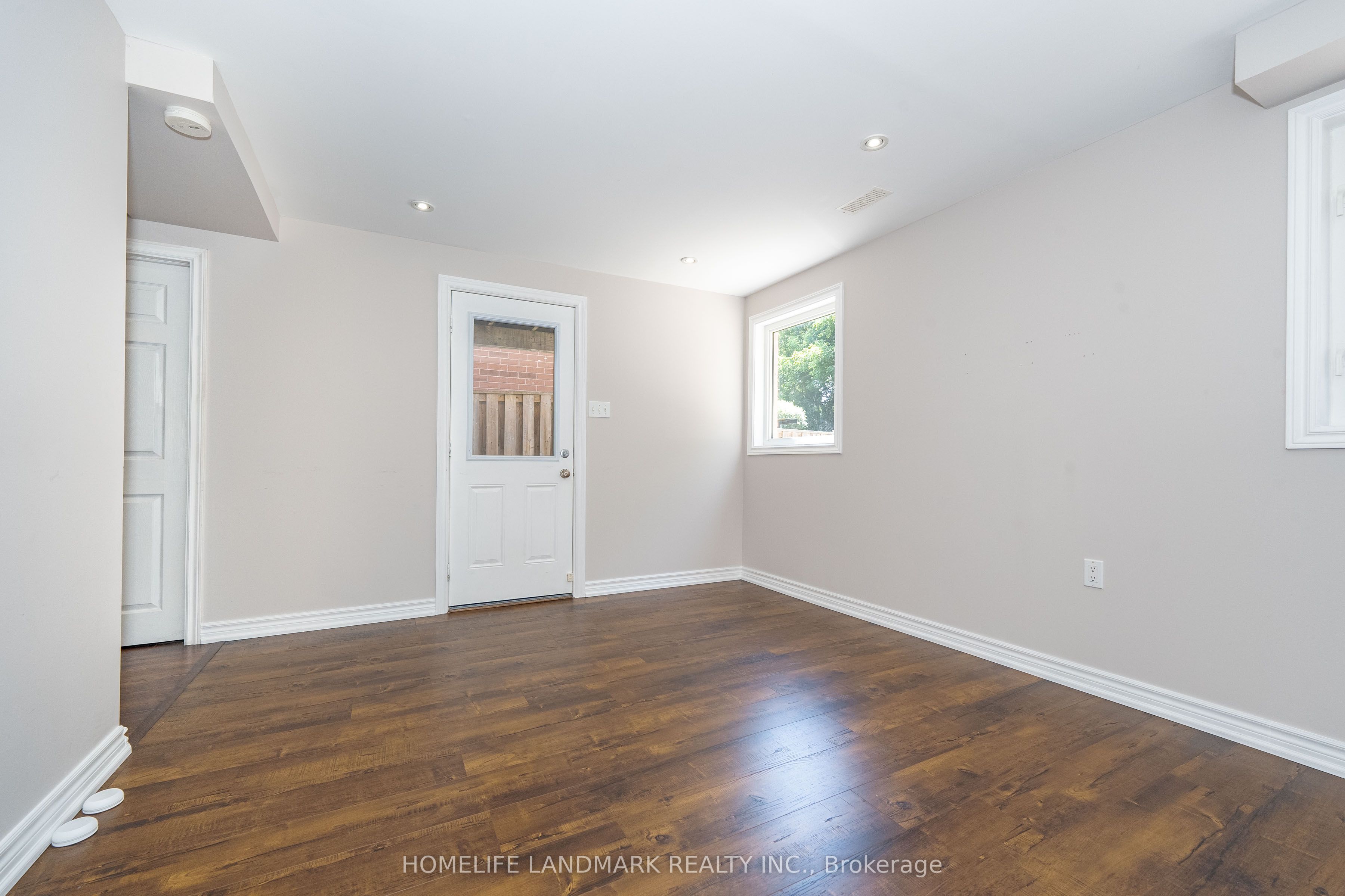 139 Dougherty Crescent Property Photo 32