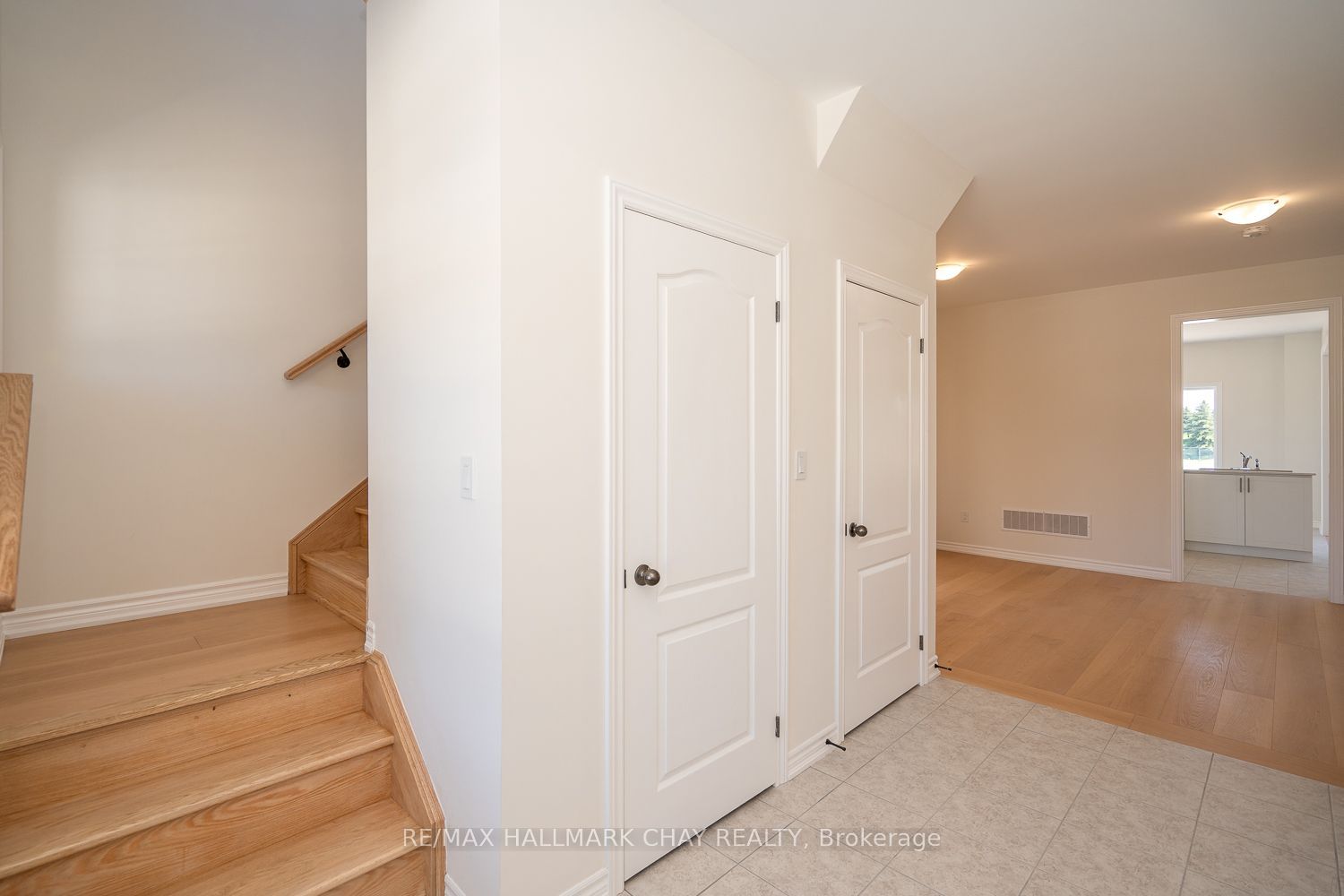 21 Fenn Crescent Property Photo 5