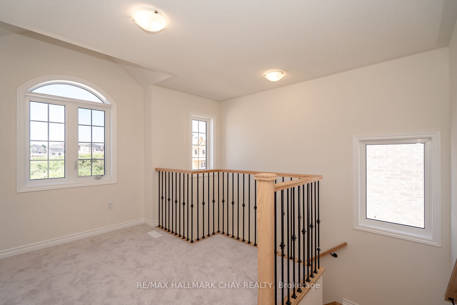 21 Fenn Crescent Property Photo 11