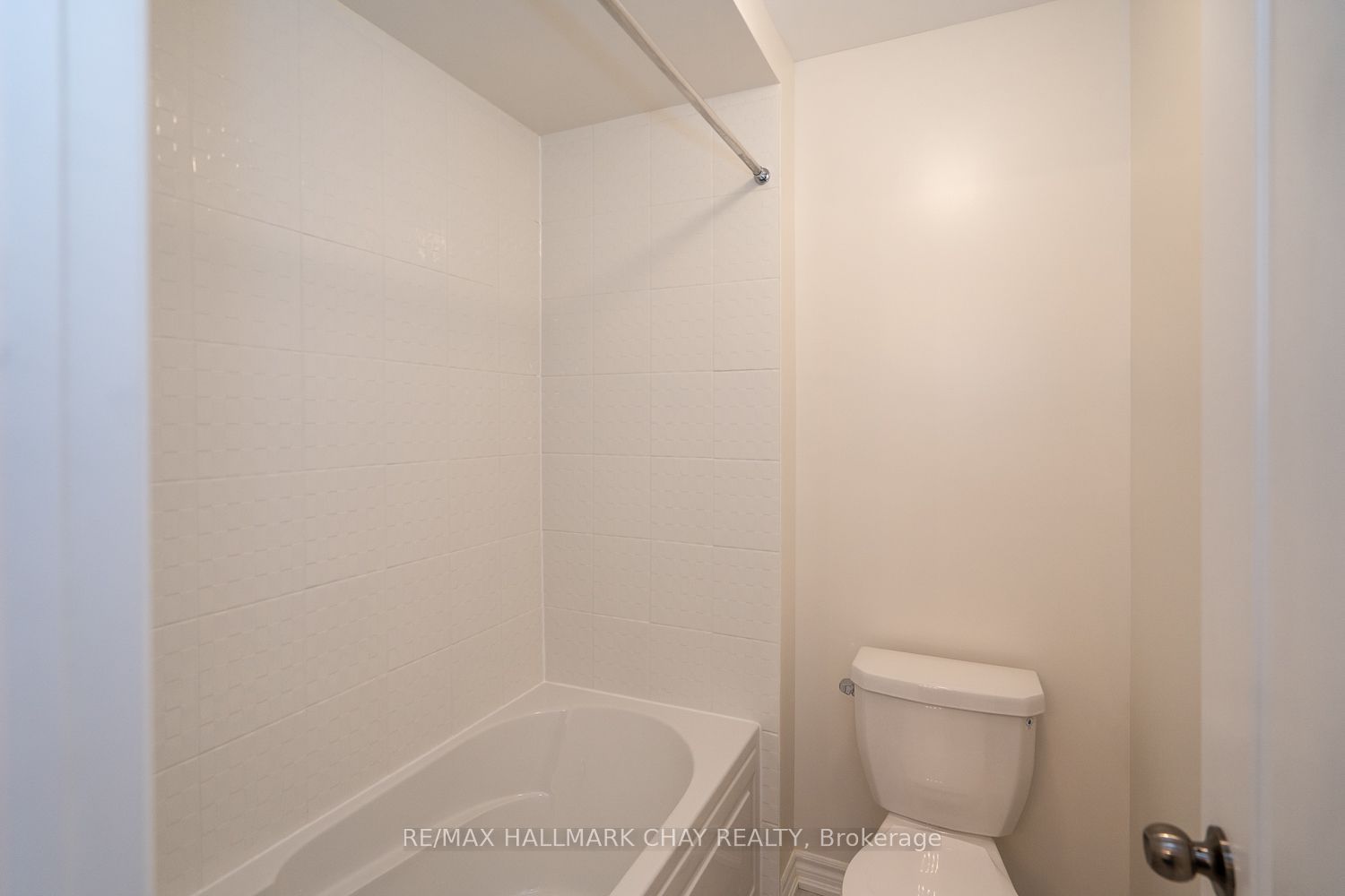 21 Fenn Crescent Property Photo 21