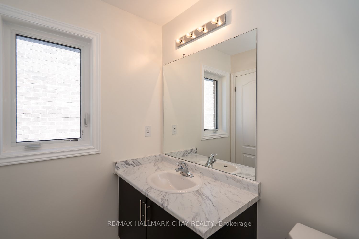 21 Fenn Crescent Property Photo 23