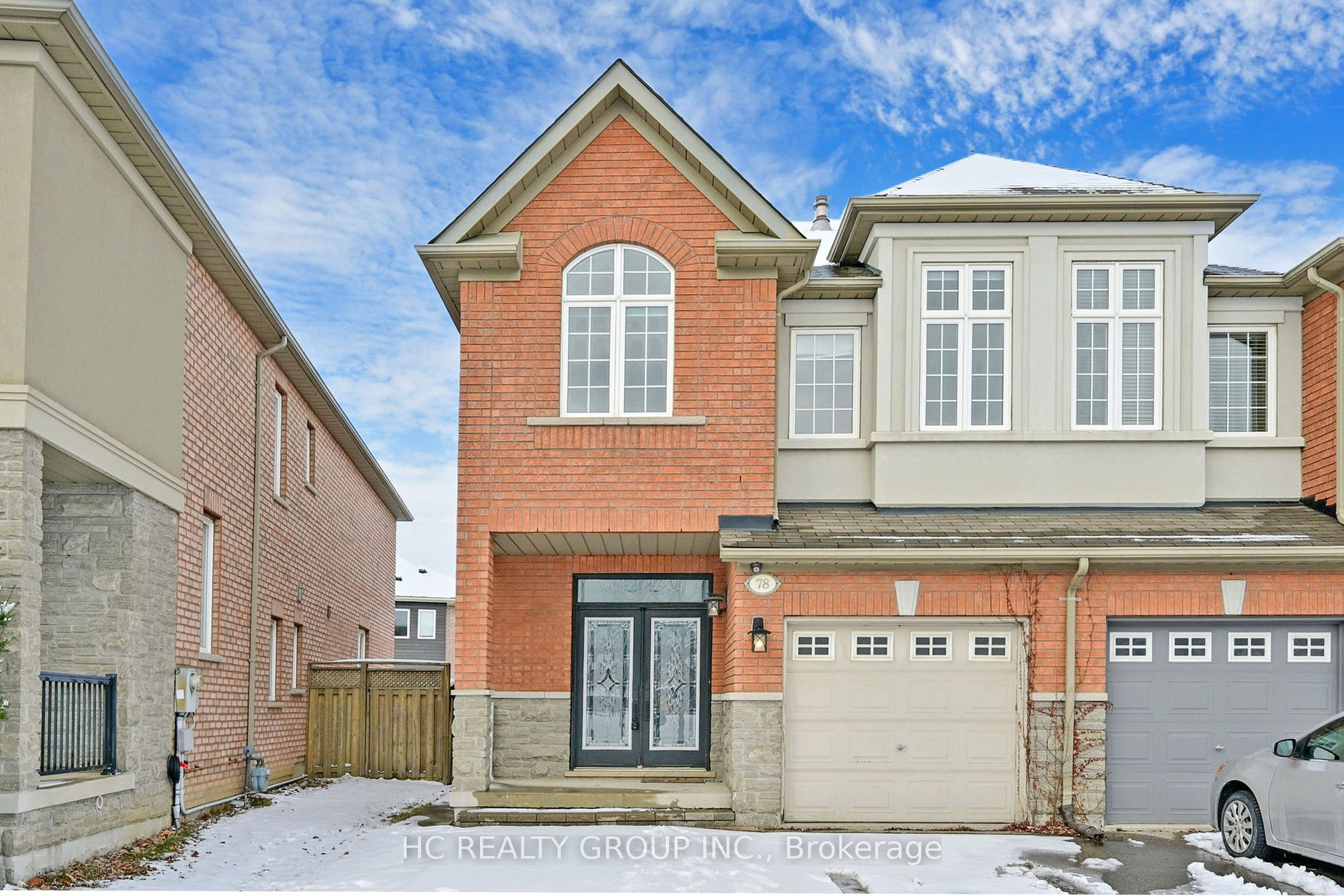 78 Autumn Hill Blvd Property Photo 1