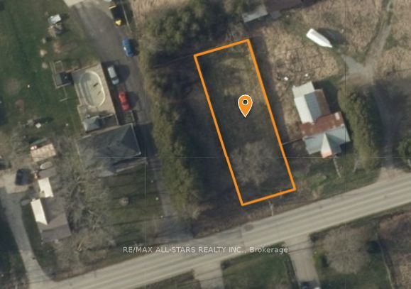 674 Main Street E Property Photo 1