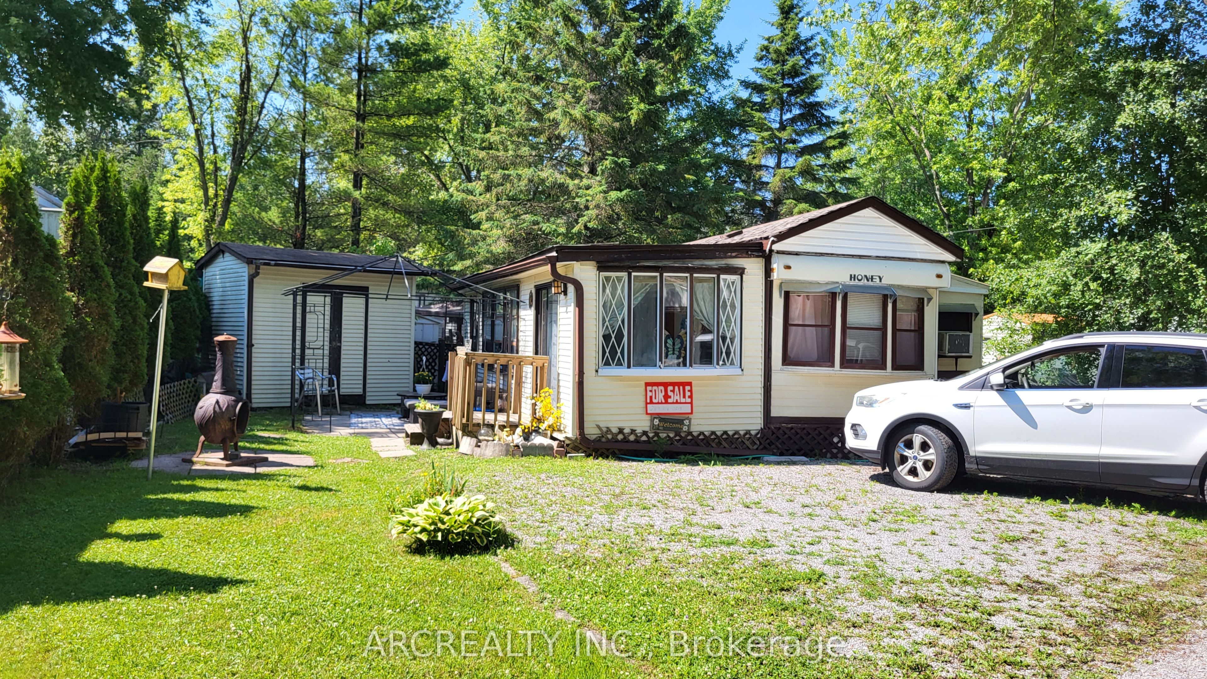 10 Woody Way Property Photo 1