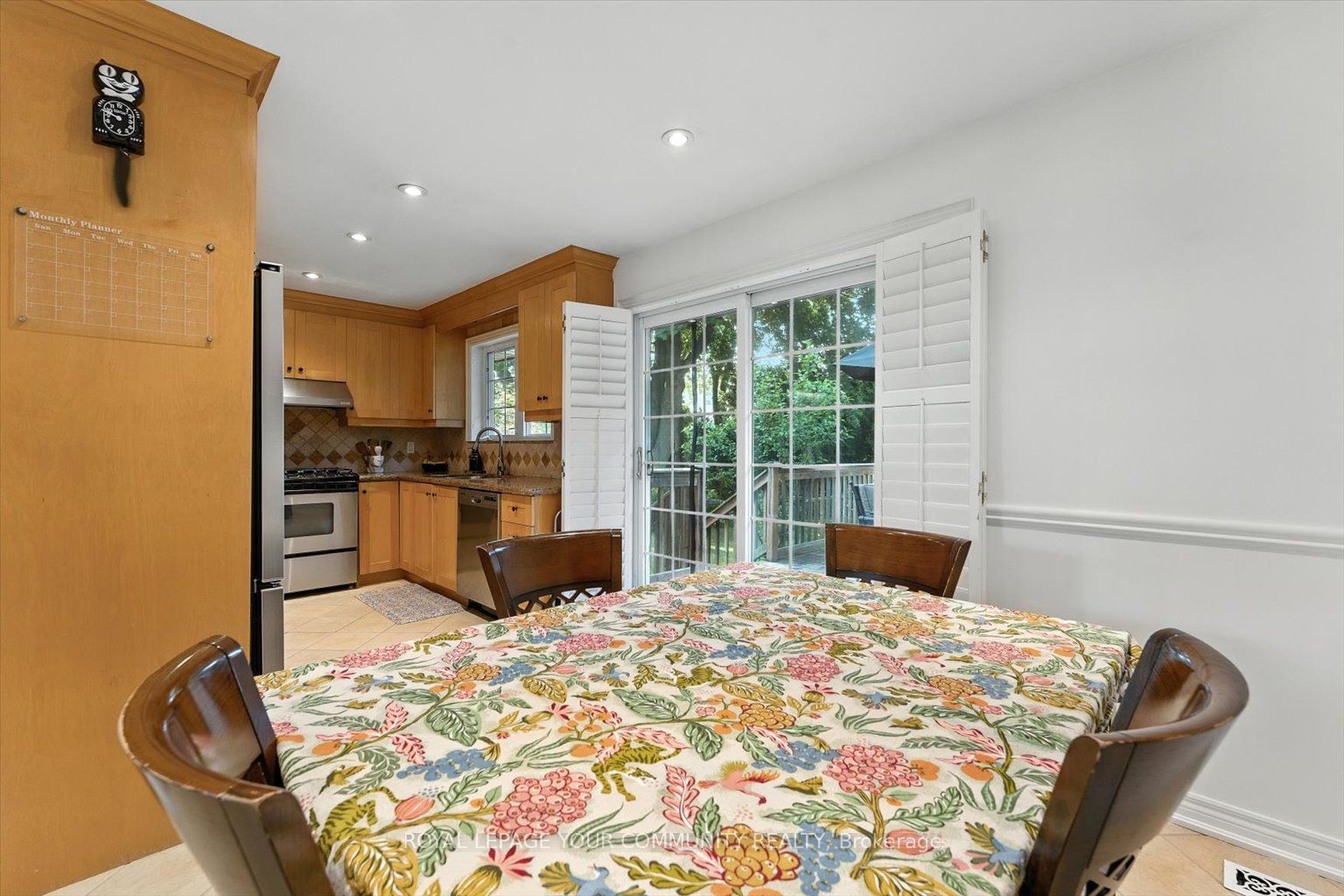 19 Weller Crescent Property Photo 14
