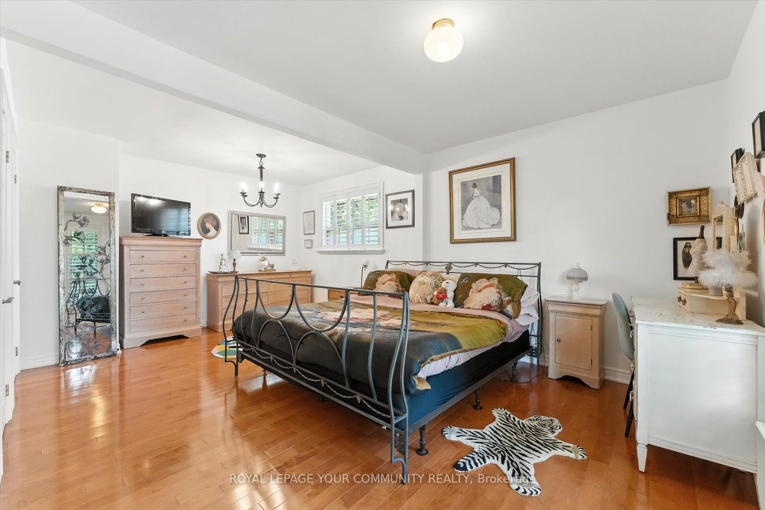19 Weller Crescent Property Photo 21