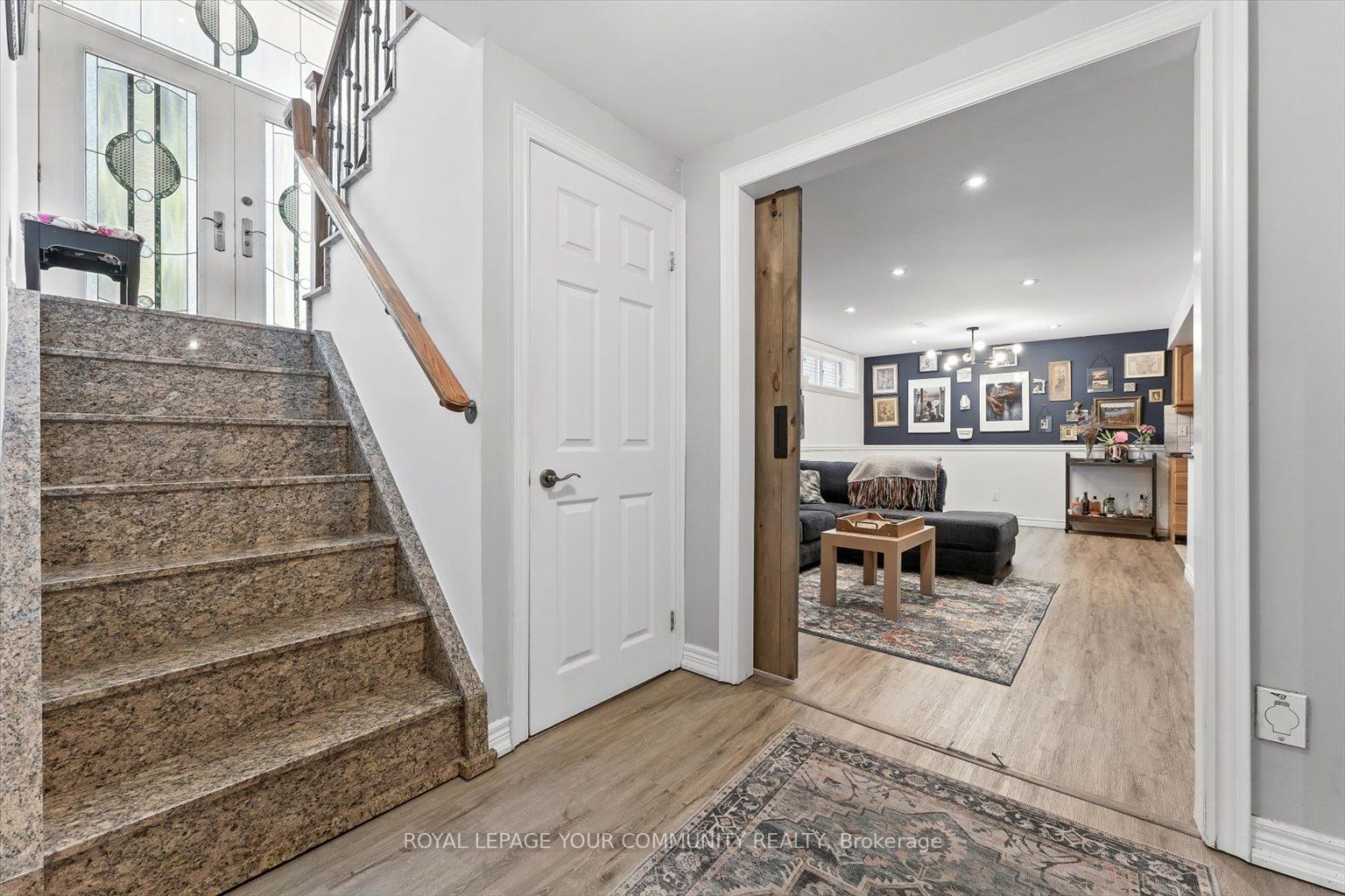 19 Weller Crescent Property Photo 26