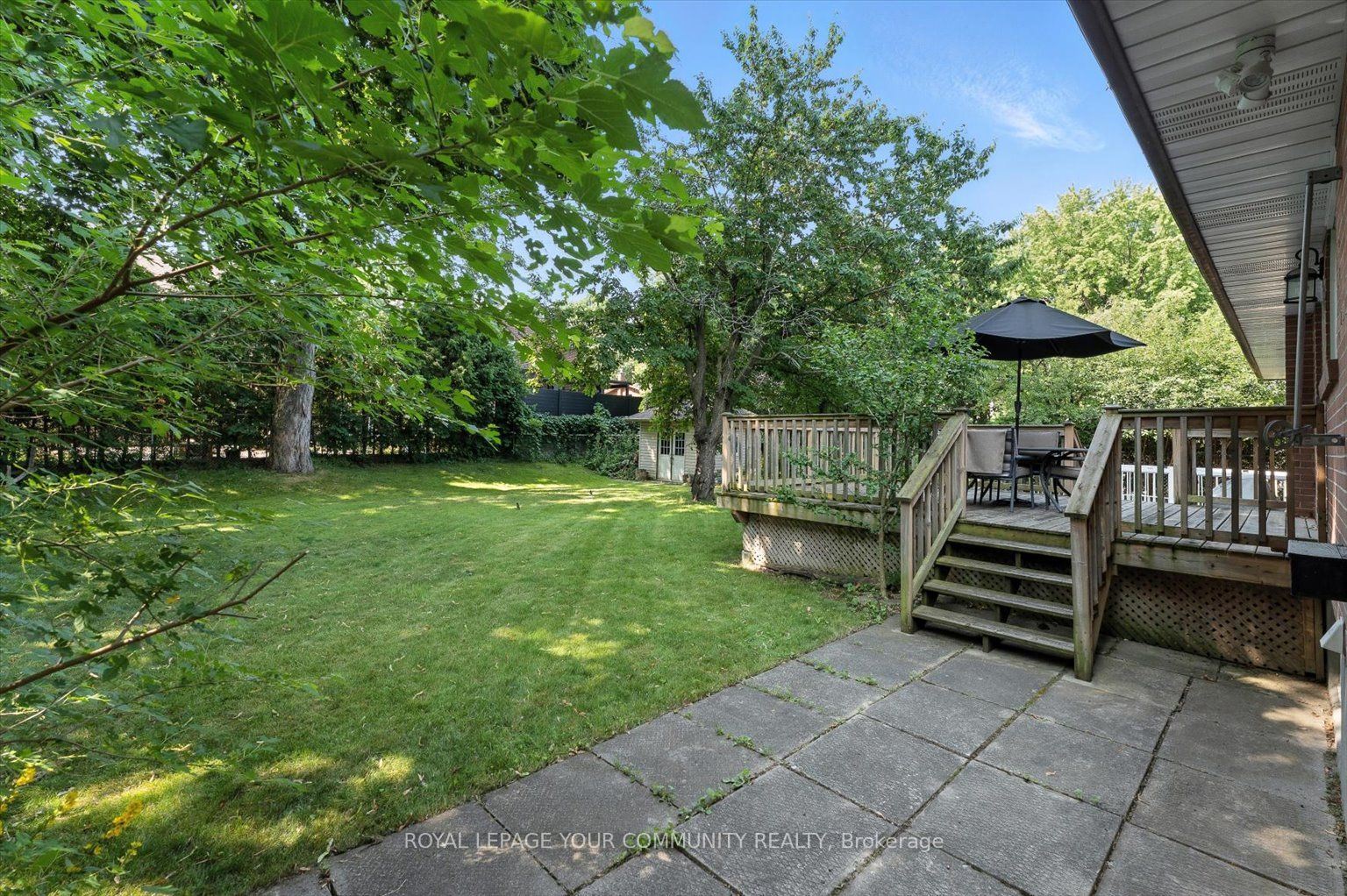 19 Weller Crescent Property Photo 39