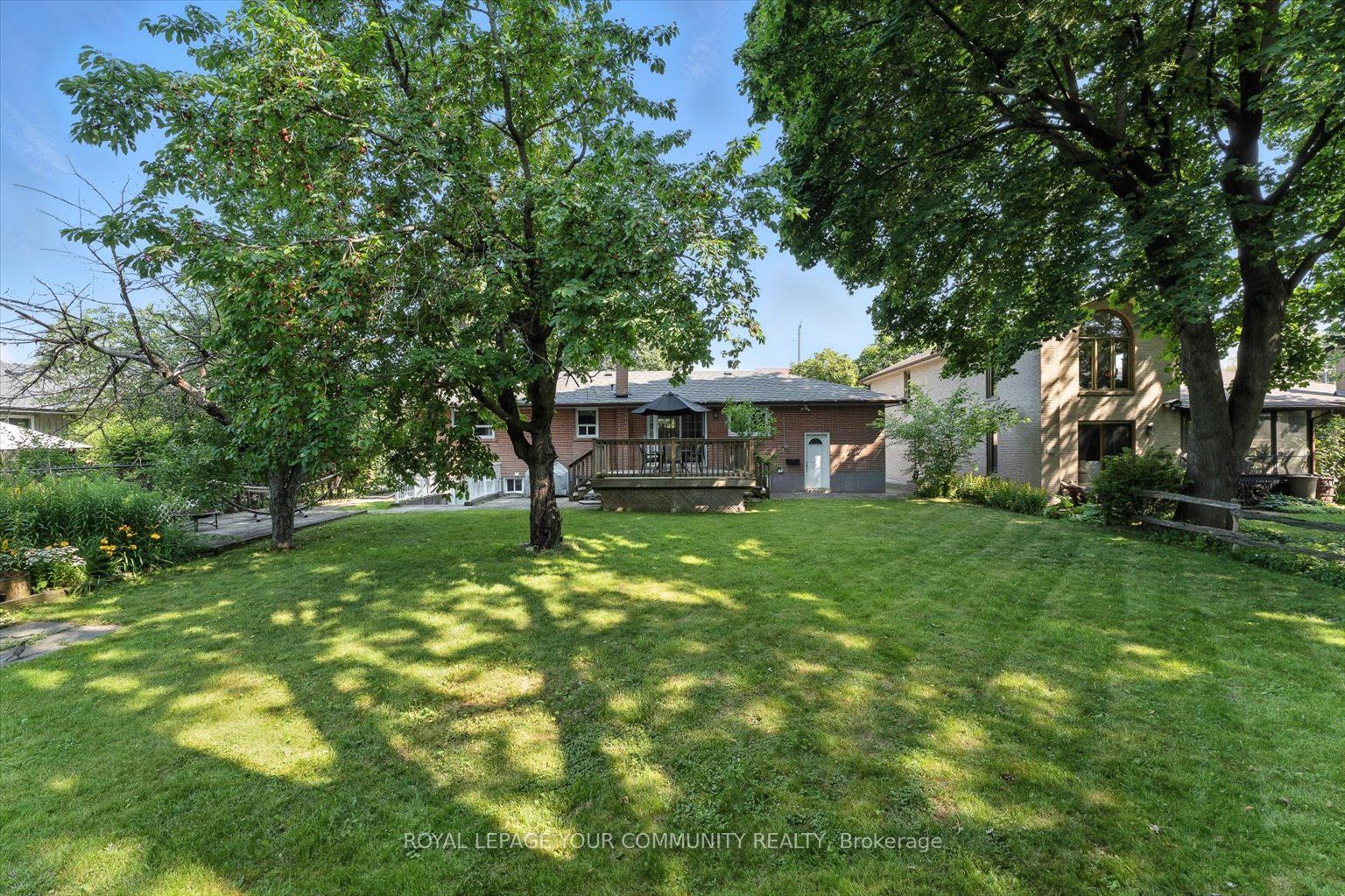 19 Weller Crescent Property Photo 46